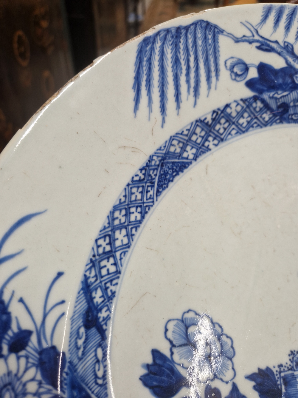 A LATE 18th C. CHINESE BLUE AND WHITE CHARGER PAINTED CENTRALLY WITH PEONY AND BAMBOO GROWING - Image 12 of 20
