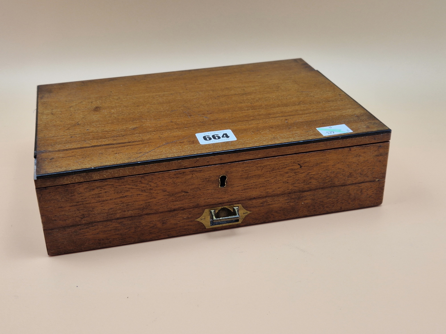 A LATE VICTORIAN REEVES MAHOGANY PAINT BOX CONTAINING UNUSED BLOCKS OF PAINT, CERAMIC PALETTES IN - Image 7 of 7