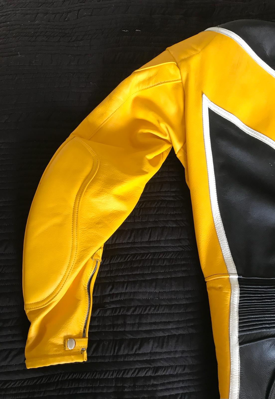 VINTAGE MIKE WILLIS MW LEATHERS. MOTORCYCLE RACING ONE PIECE SUIT YELLOW WHITE AND BLACK. - Image 3 of 6