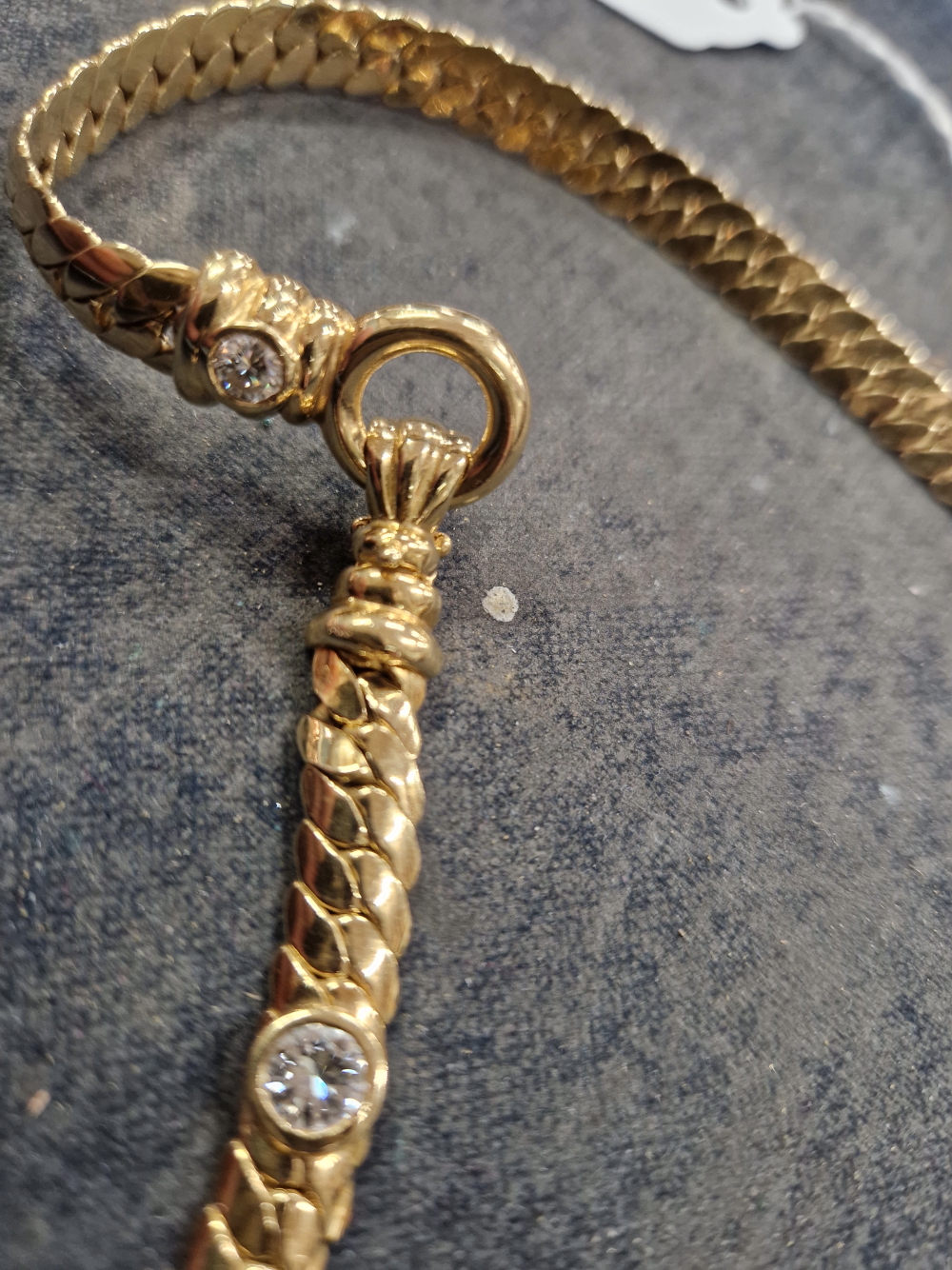 A TRIPLE DIAMOND FLAT S LINK NECKLACE. THE CLASP STAMPED 750, STAR 13 VI, WITH INDISTINCT MAKERS - Image 11 of 11