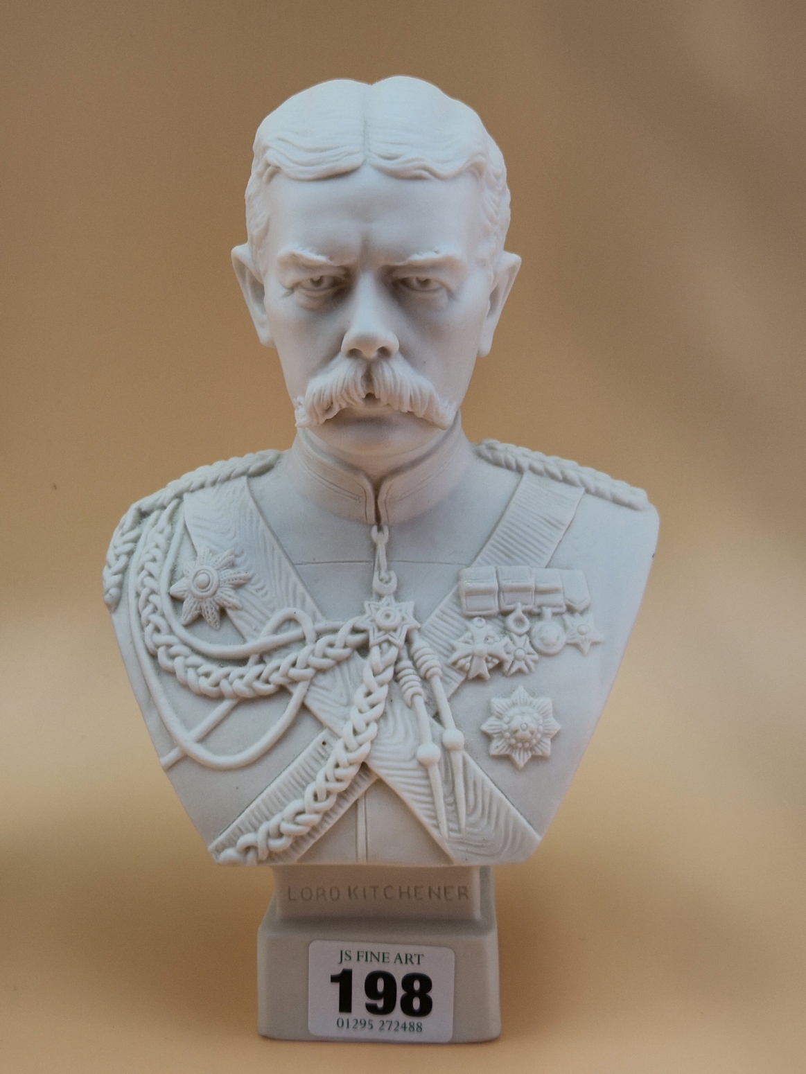 A ROBINSON & LEADBEATER PARIAN BUST OF LORD KITCHENER AFTER W C LAWTON. H 21cms TOGETHER WITH A GOSS - Image 2 of 5