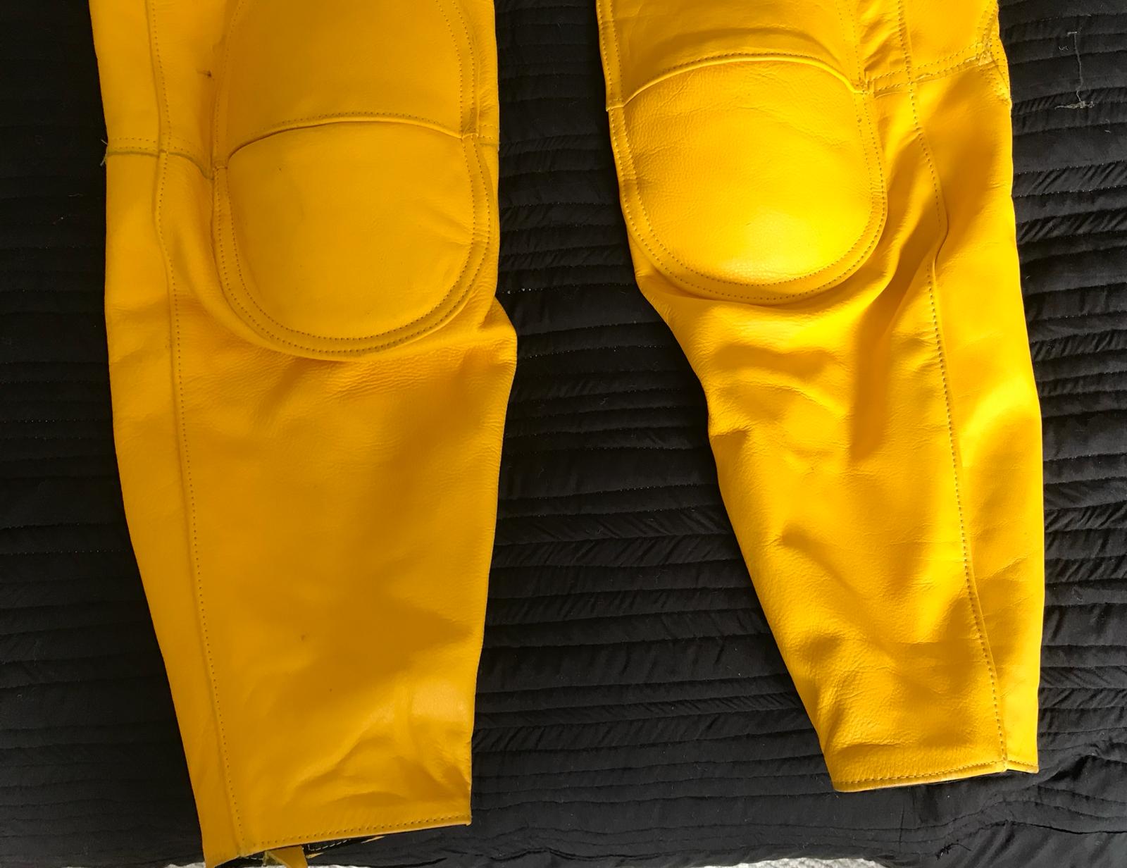 VINTAGE MIKE WILLIS MW LEATHERS. MOTORCYCLE RACING ONE PIECE SUIT YELLOW WHITE AND BLACK. - Image 2 of 6