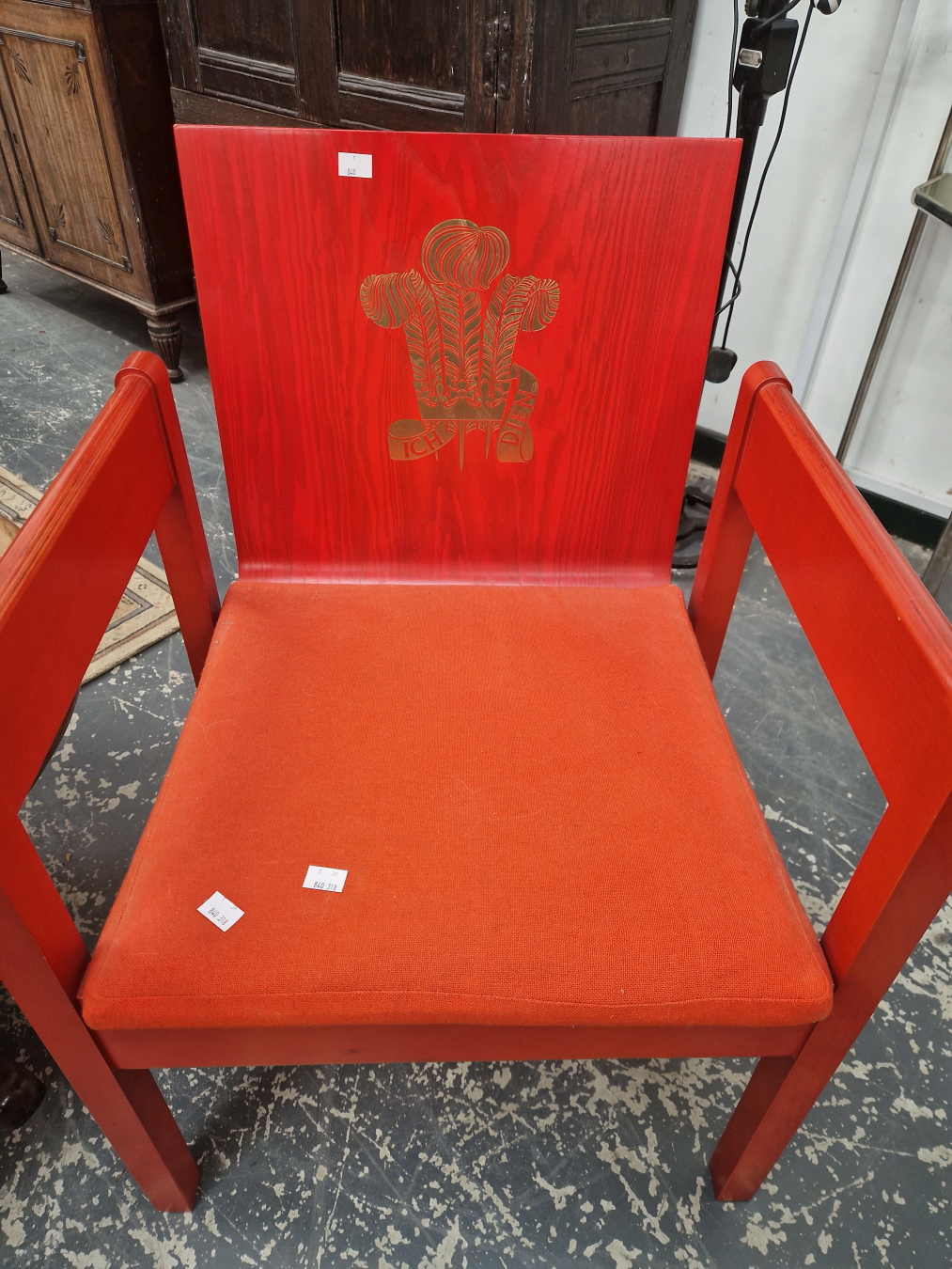 A 1969 PRINCE OF WALES INVESTITURE CHAIR - Image 2 of 3