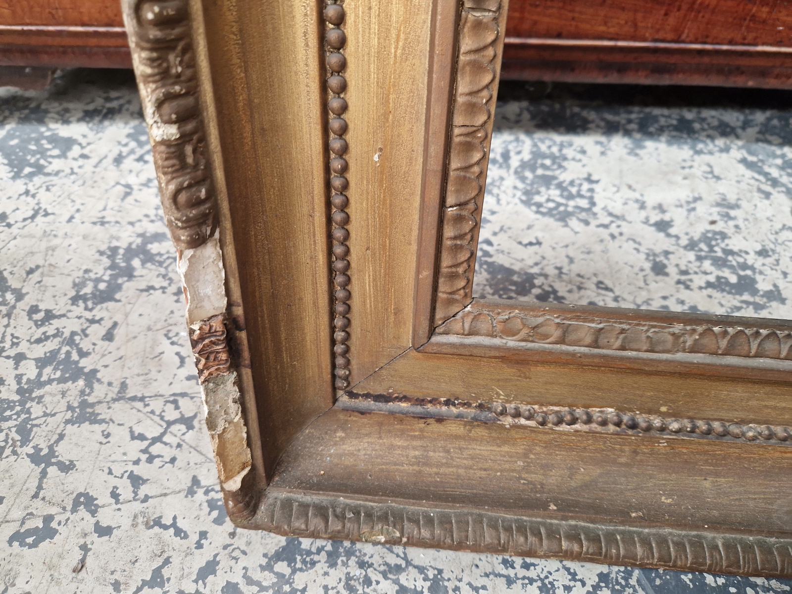 A GILT PICTURE FRAME TO TAKE A PICTURE. 128 x 202cms. - Image 4 of 4