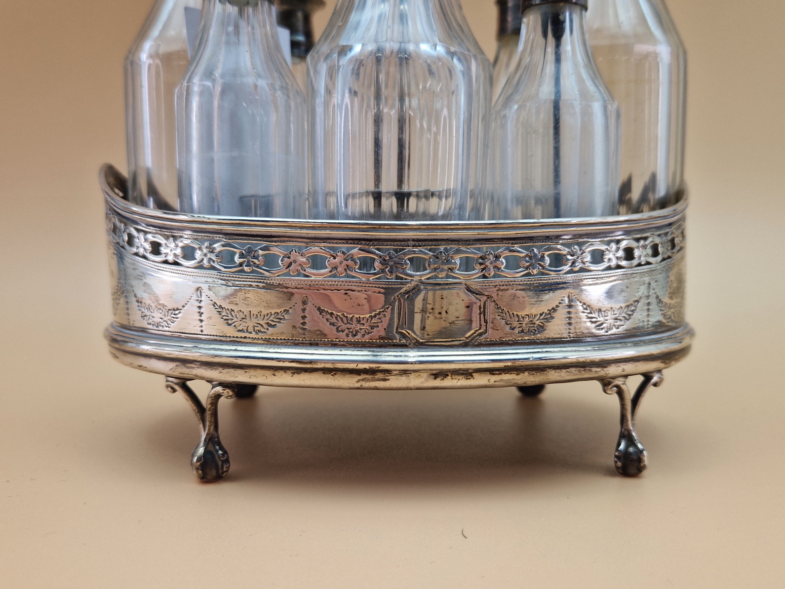 A SILVER CRUET STAND AND EIGHT BOTTLES WITH SILVER MOUNTS, LARGELY LONDON 1813 BUT ONE LONDON 1801 - Image 3 of 6