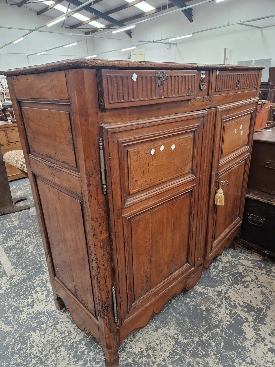 A 19th C. FRENCH WALNUT CABINET WITH TWO FLUTE FRONTED DRAWERS ABOVE TWIN PANELLED DOORS AND A - Image 2 of 5