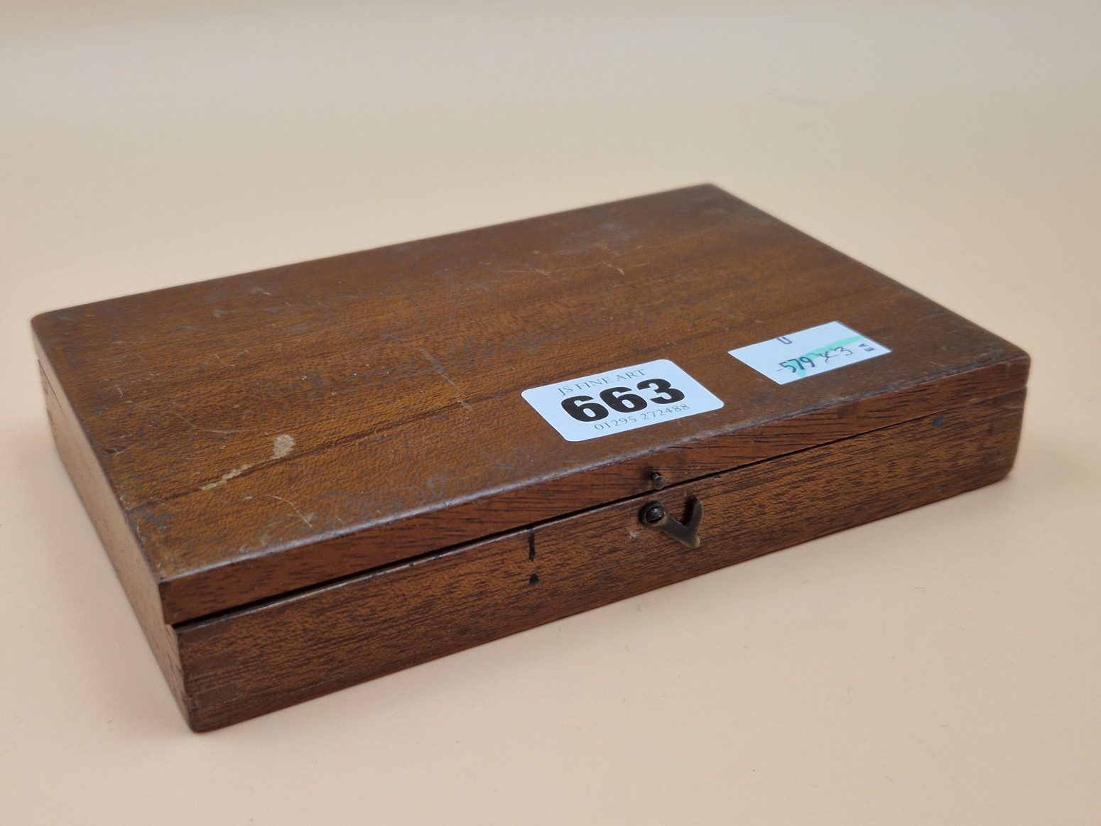 A LATE VICTORIAN ROWNEY MAHOGANY PAINT BOX CONTAINING UNUSED BLOCKS OF PAINT, A PALETTE AND A - Image 5 of 7