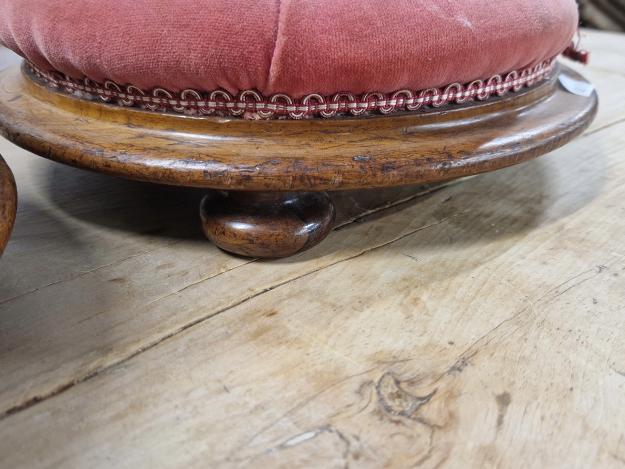 A PAIR OF ROSEWOOD CIRCULAR FOOTSTOOLS, ONE BUTTON UPHOLSTERED IN GREEN VELVET AND THE OTHER IN - Image 3 of 3