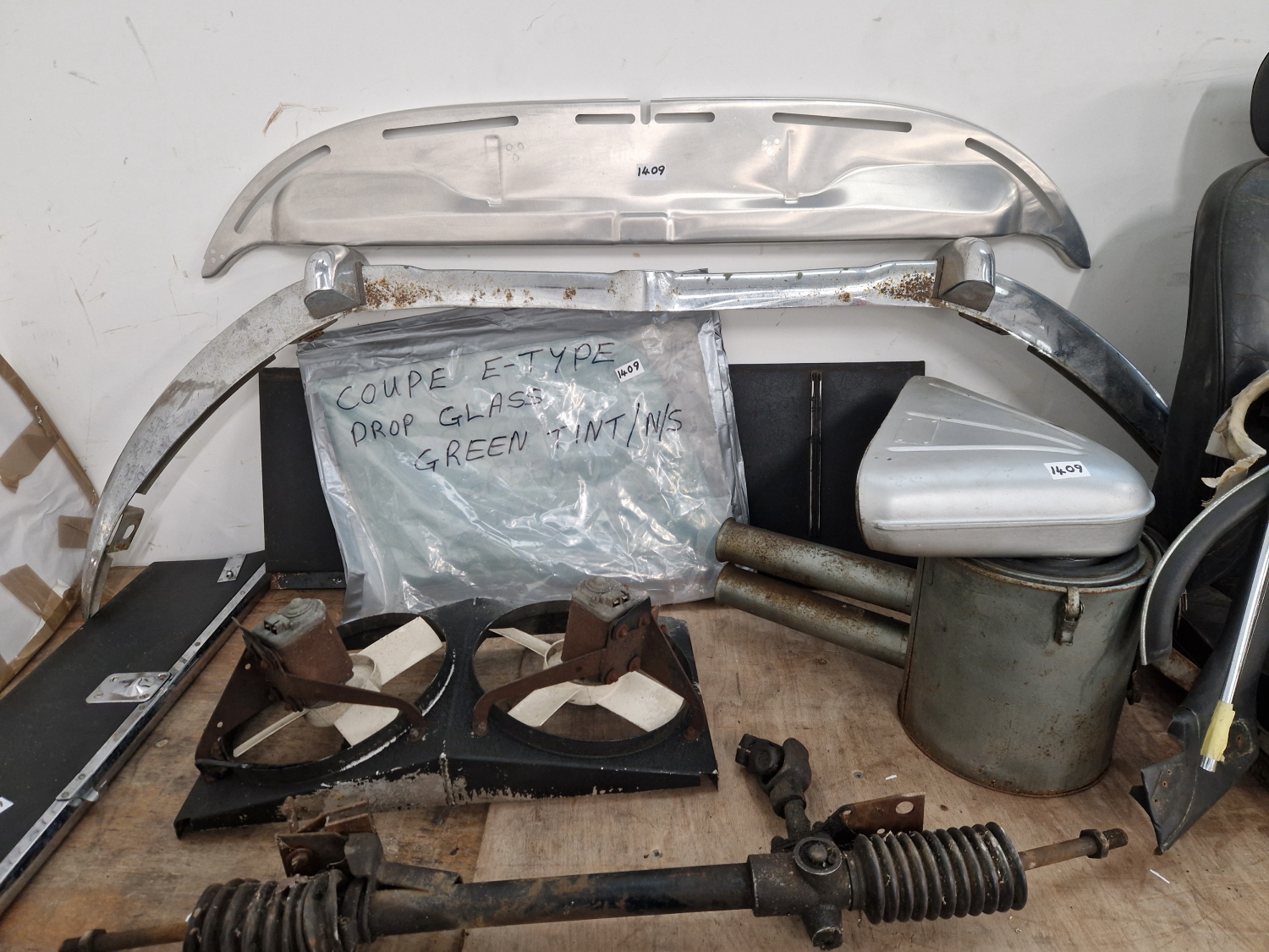 SERIES 2 E-TYPE JAGUAR PARTS- ENIGINE PARTS- AIR FILTER BOX, STARTER MOTOR,ALTERNATOR, - Image 2 of 10