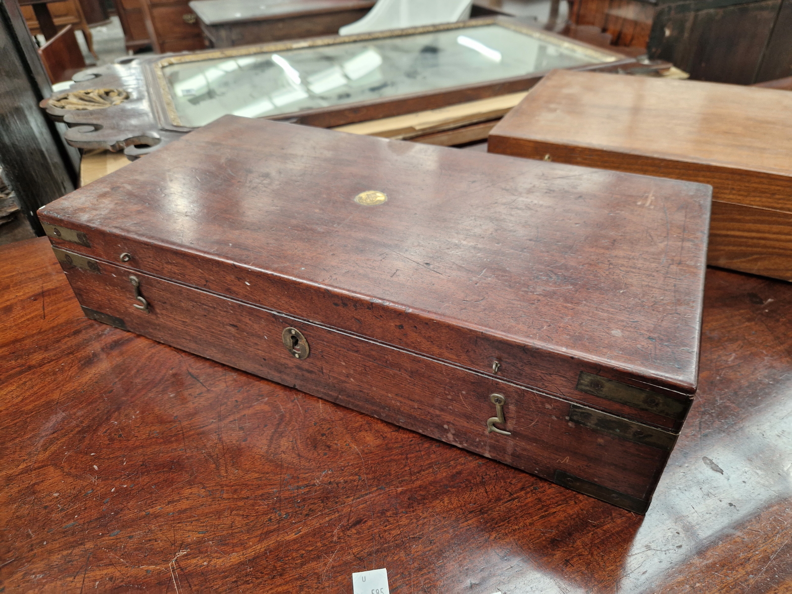THREE VARIOUS MAHOGANY CASES FITTED TO TAKE PISTOLS - Image 6 of 7