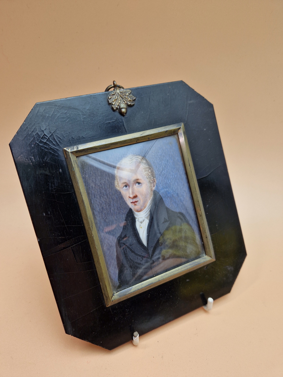 A SMALL COLLECTION OF MINIATURE PORTRAITS COMPRISING A 19TH CENTURY WATERCOLOUR PORTRAIT OF - Image 2 of 6