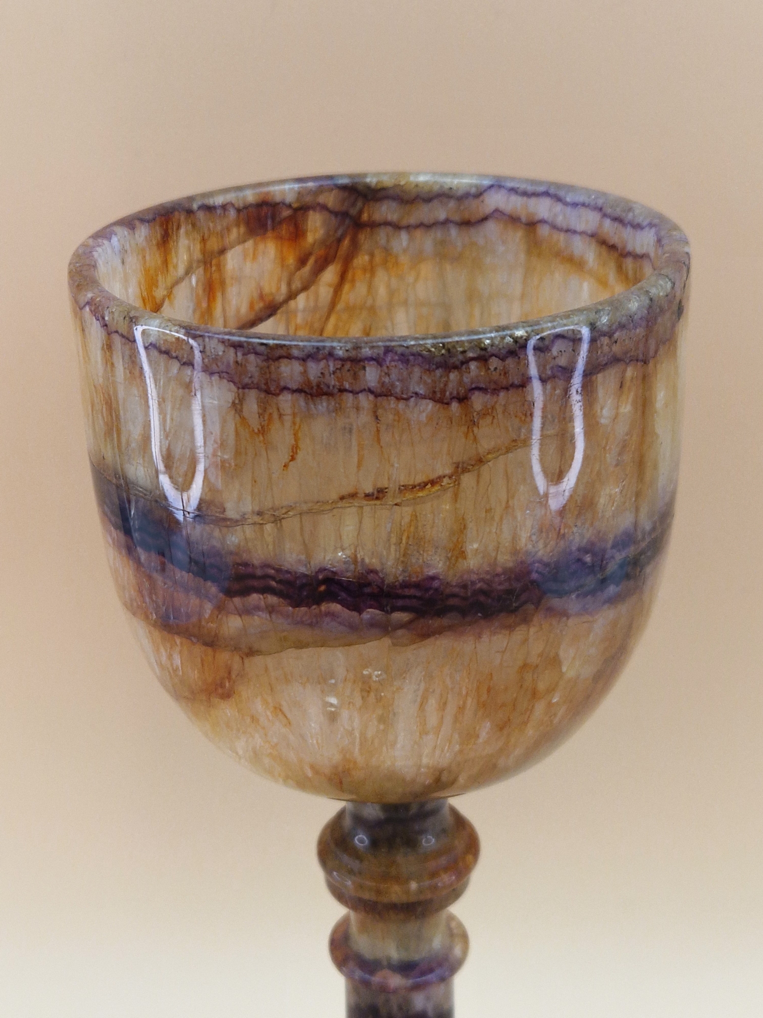 A BLUE JOHN GOBLET, THE BOWL WITH A CENTRAL PURPLE BAND AND RAISED ON A TURNED STEM WITH A - Image 5 of 12