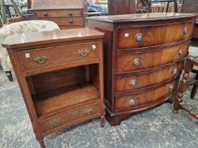 A MODERN MAHOGANY BOW FRONT CHESTR OF FLOUR DRAWERS TOGETHER WITH A BURR WALNUT BEDSIDE CHEST WITH