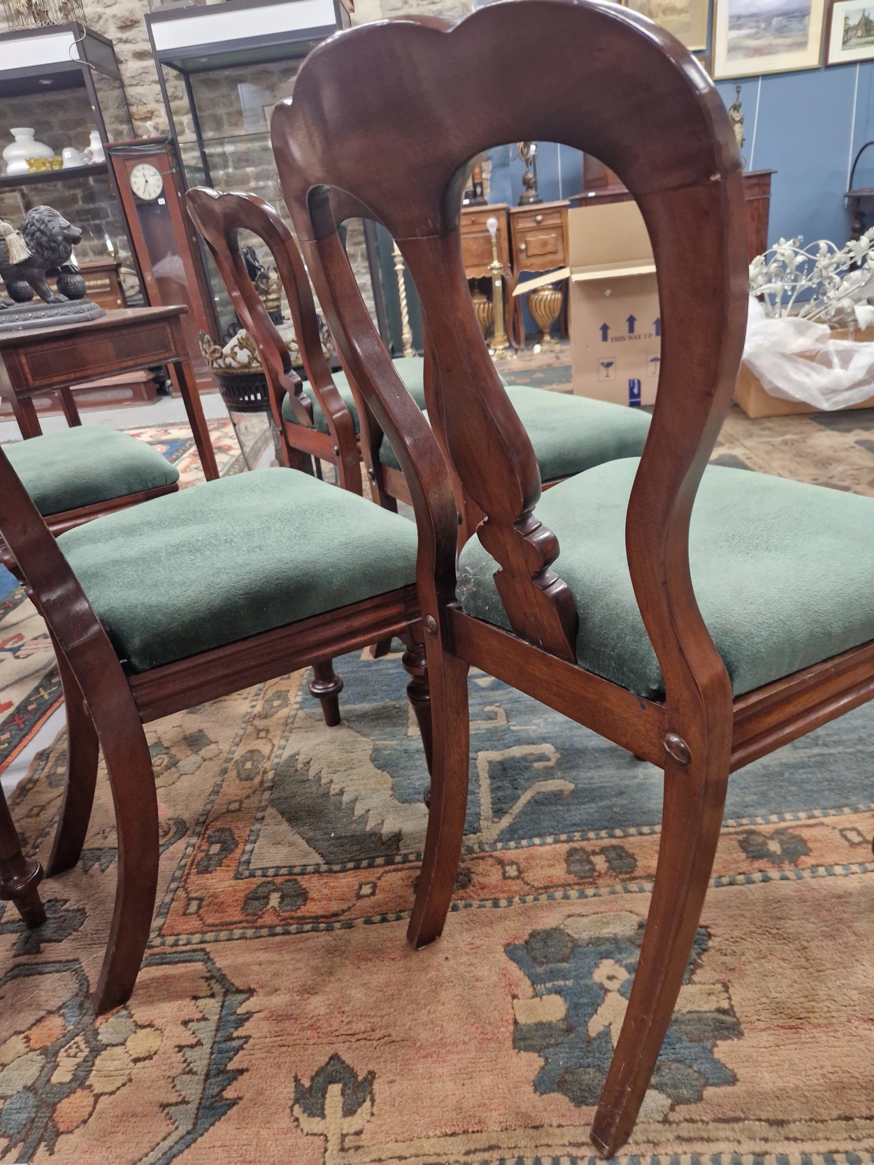 A SET OF SIX LATE VICTORIAN MAHOGANY BALLOON BACKED CHAIRS WITH GREEN DROP IN SEATS TURNED - Image 3 of 8