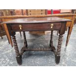 AN 18th C. OAK SIDE TABLE WITH A SINGLE DRAWER ABOVE THE RING AND BOBBIN TURNED LEGS. W 77 x 52 x