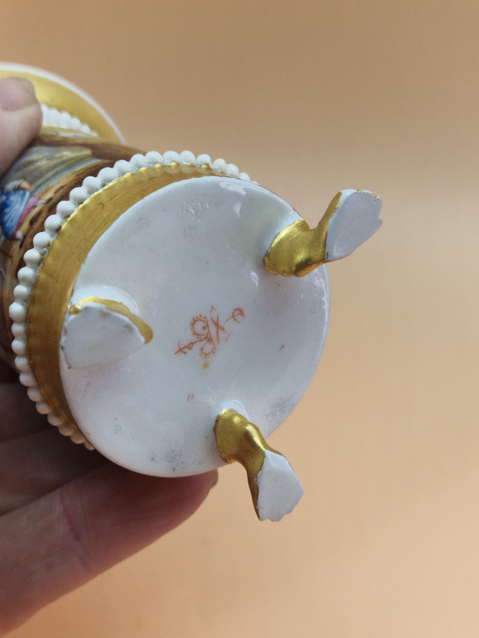 A DERBY HAND PAINTED SMALL SPILL VASE WITH FARMER AND WIFE, DONKEY, GOATS AND CATTLE BEFORE A - Image 6 of 6