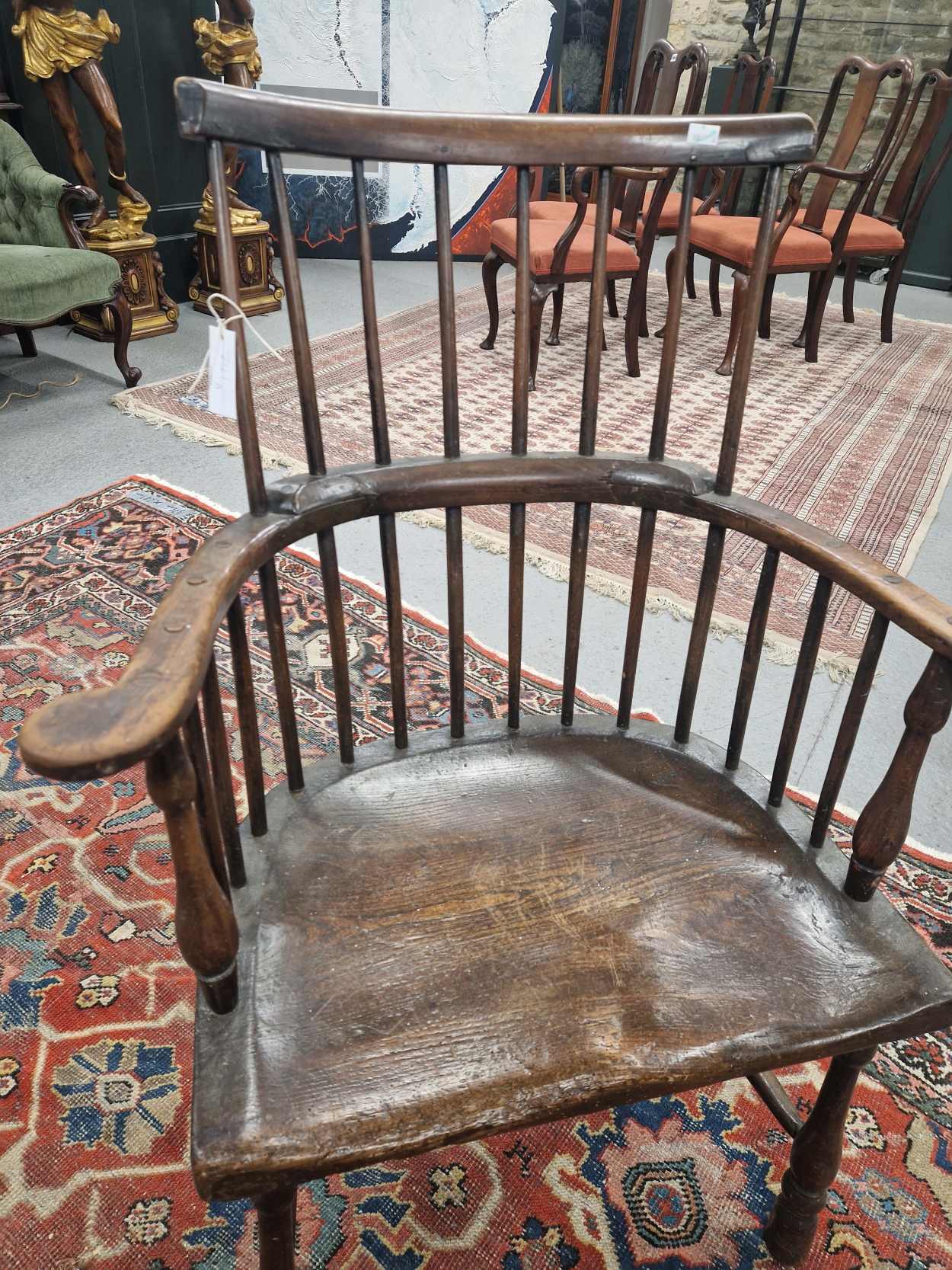 AN 18TH / 19TH CENTURY COUNTRY MADE WINDSOR TYPE STICK BACK CHAIR WITH PLAIN CREST RAIL AND SHAPED - Image 4 of 9