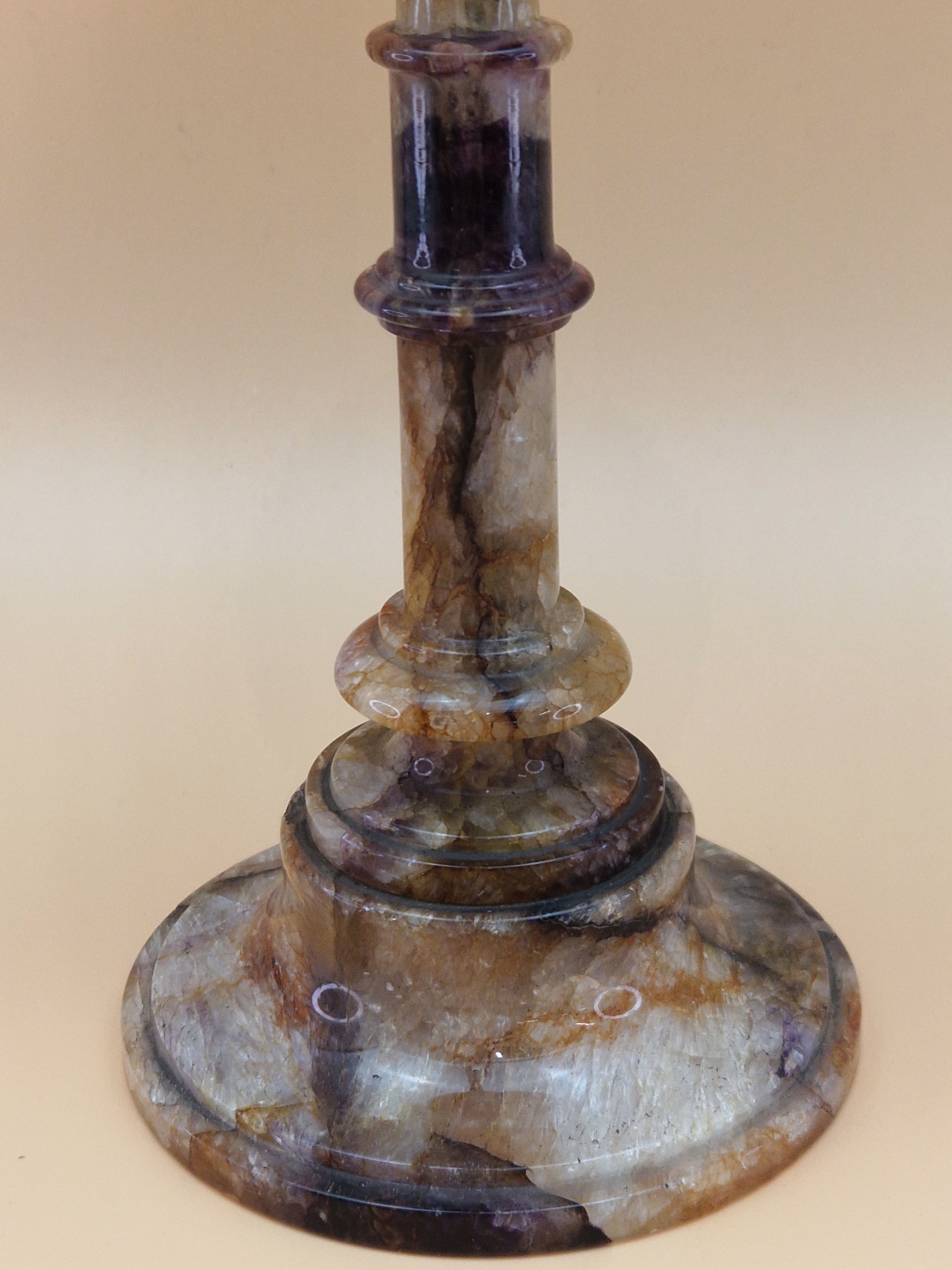 A BLUE JOHN GOBLET, THE BOWL WITH A CENTRAL PURPLE BAND AND RAISED ON A TURNED STEM WITH A - Image 9 of 12