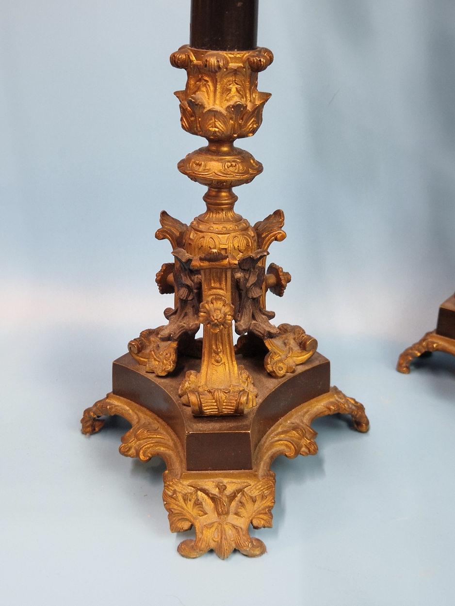 A PAIR OF 19th C. ORMOLU, BRONZE AND BLACK SLATE FIVE LIGHT CANDELABRA SUPPORTED ON TRIPARTITE - Image 3 of 8