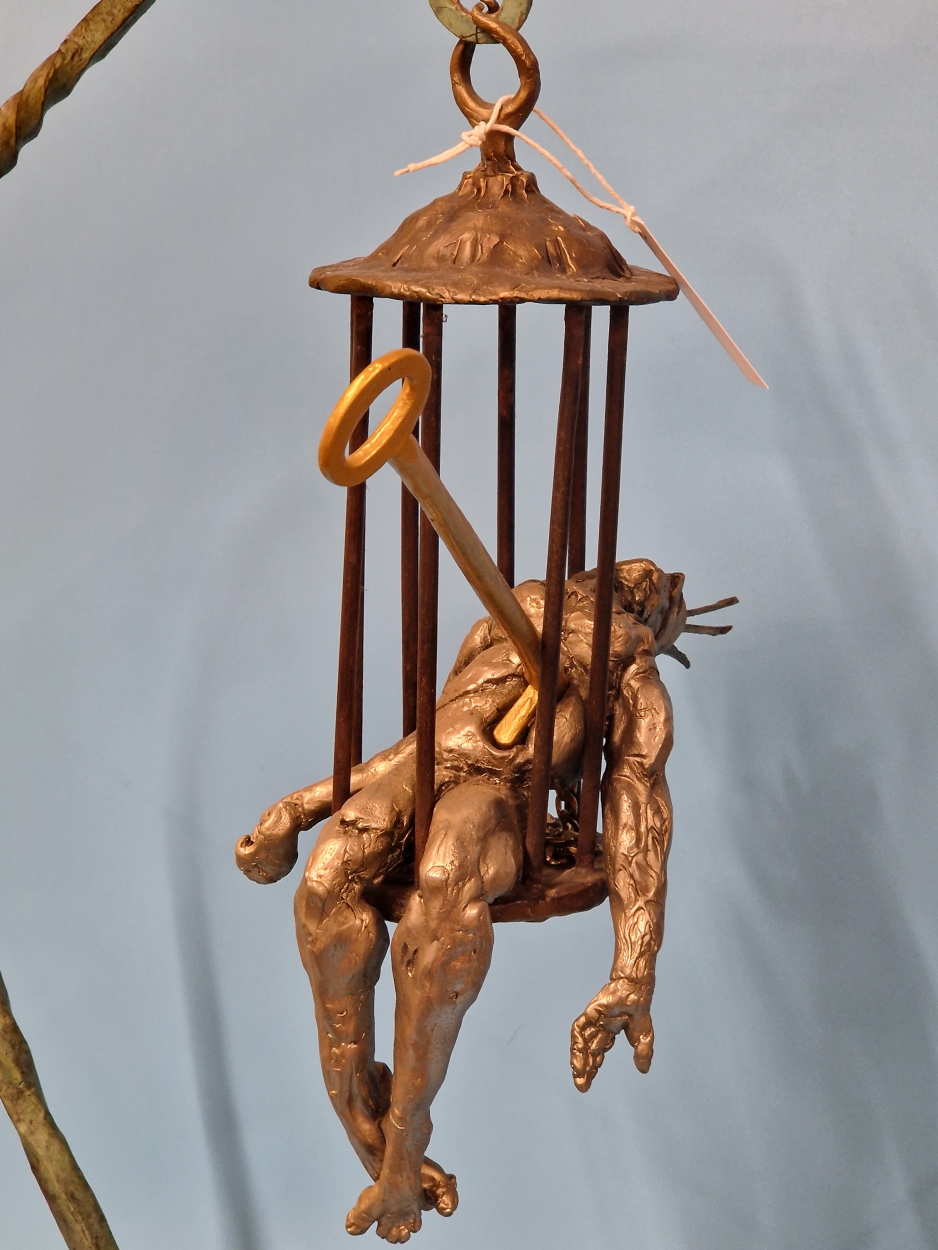 FELIPE GONZALEZ, A CONTEMPORARY BRONZE SCULPTURE OF A MAN IN A CAGE HELD ON A BRACKET ARM RESTING ON - Image 12 of 13