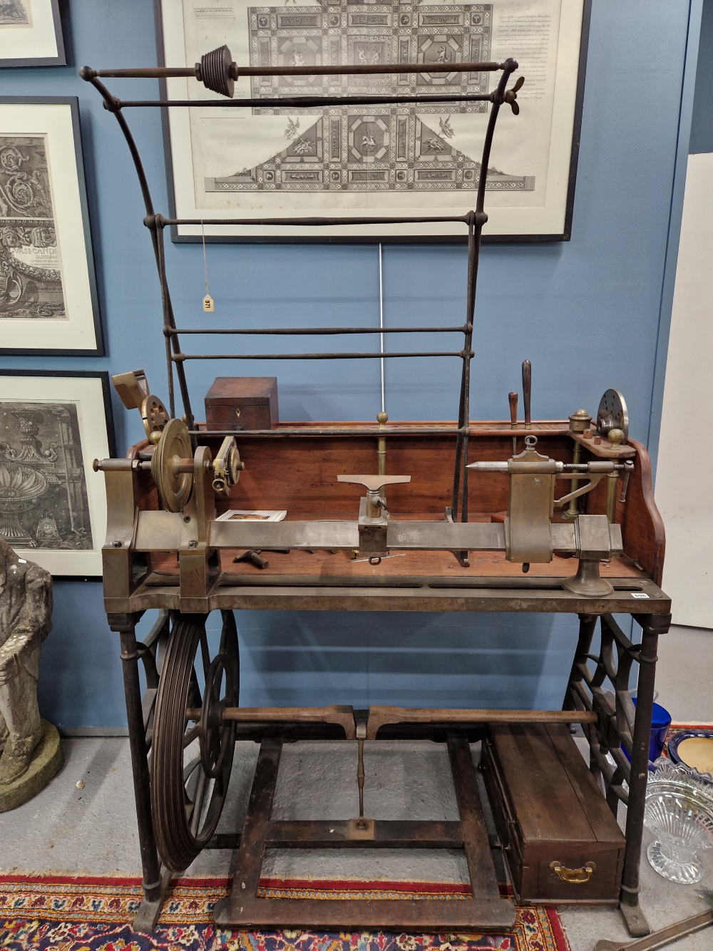 A RARE MID 19TH CENTURY BRASS AND IRON ORNAMENTAL TURNING LATHE SIGNED C. RICH, 44 DENMARK STREET - Image 63 of 77