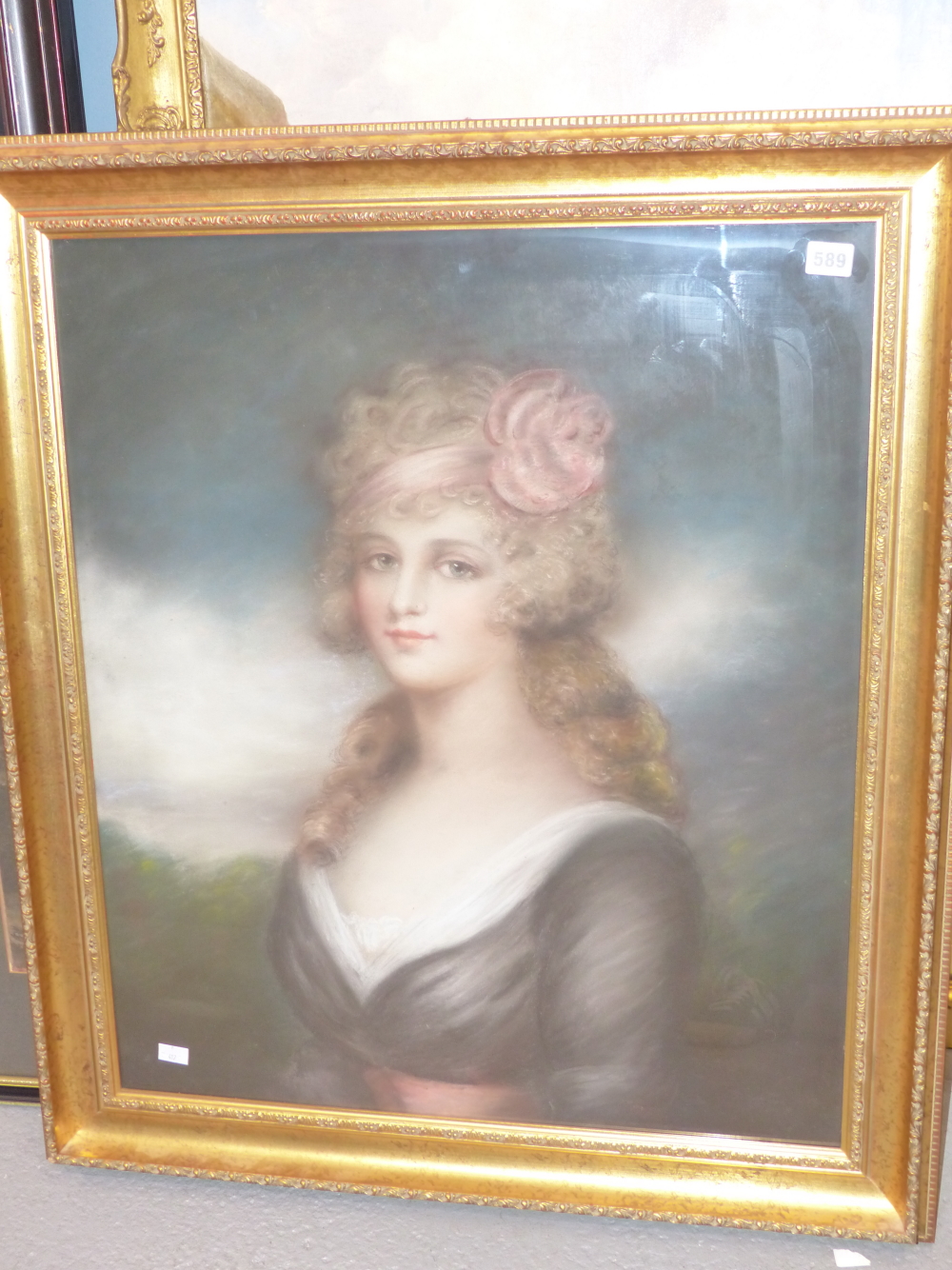 BRITISH SCHOOL (19TH CENTURY), BUST LENGTH PORTRAIT OF A LADY, PASTELS, 60.5 x 71.5cm. - Image 2 of 7