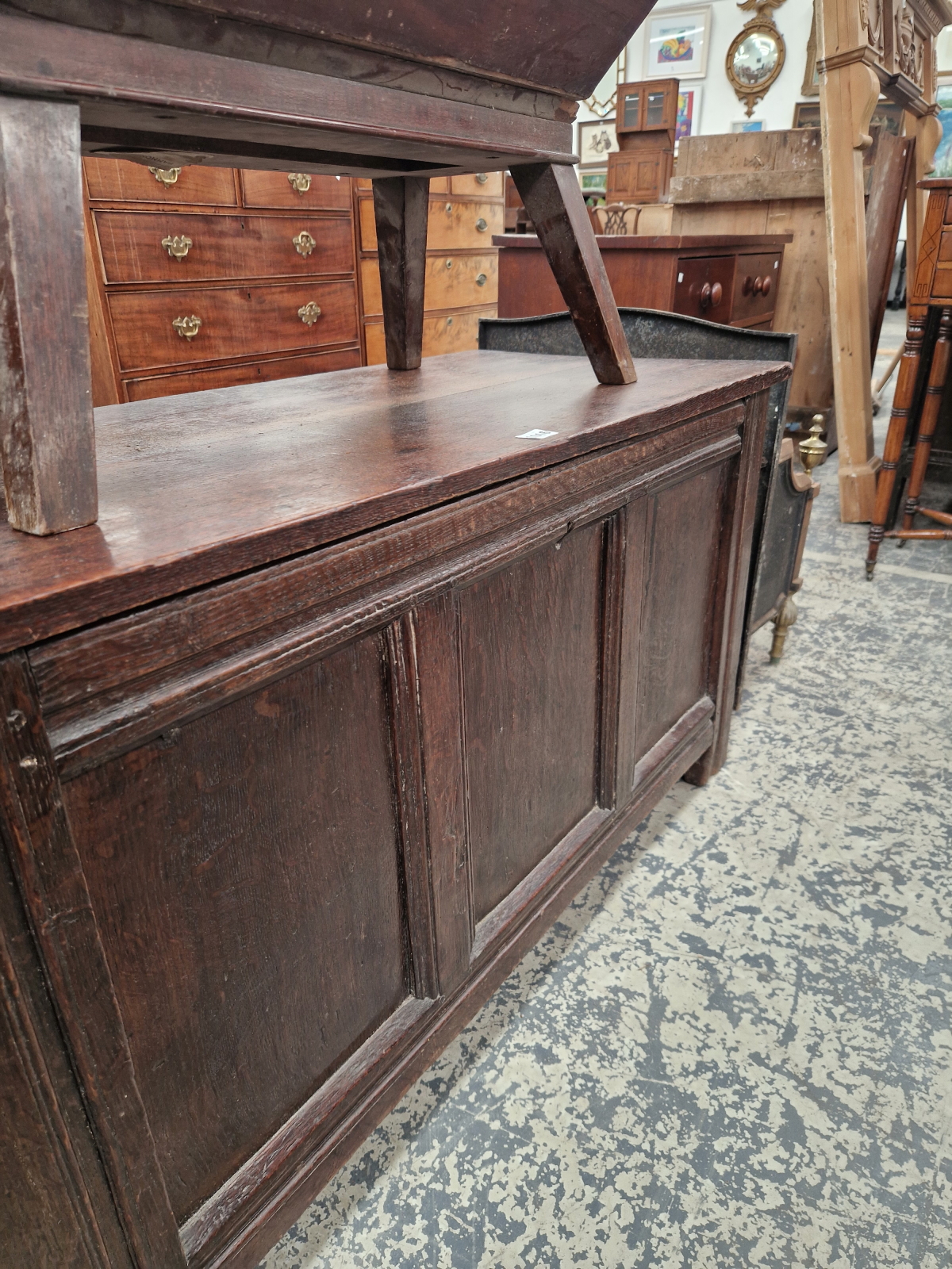 AN 18th C. OAK COFFER WITH A THREE PANELLED FRONT. W 109 x D 47 x H 56cms. - Image 3 of 3