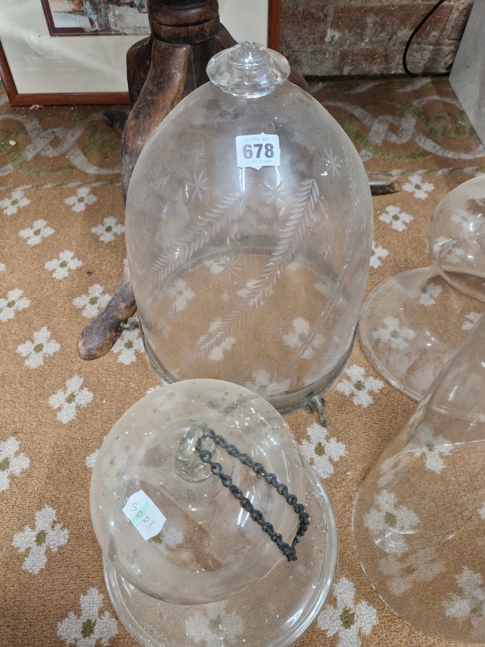 TWO CLEAR GLASS BELL SHAPED LIGHT SHADES, TWO DOME SHAPED CEILING BOWLS TOGETHER WITH A GLASS DOME - Image 2 of 3