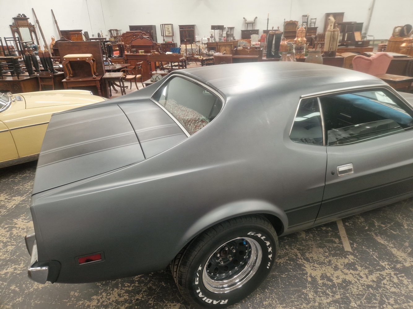 1973 FORD MUSTANG 302 CU.IN. V8 COUPE. EXCELLENT RUNNER AND DRIVER. RECENT FULL REPAINT IN MATTE - Image 2 of 50