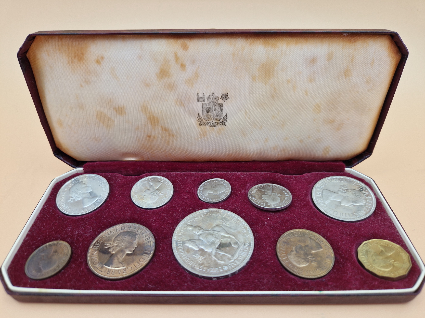 COINS- A 1911 SPECIMEN COIN SET - HALF CROWN TO MAUNDY IN ORIGINAL LEATHER CASE, A 1937 SPECIMEN SET - Image 6 of 7