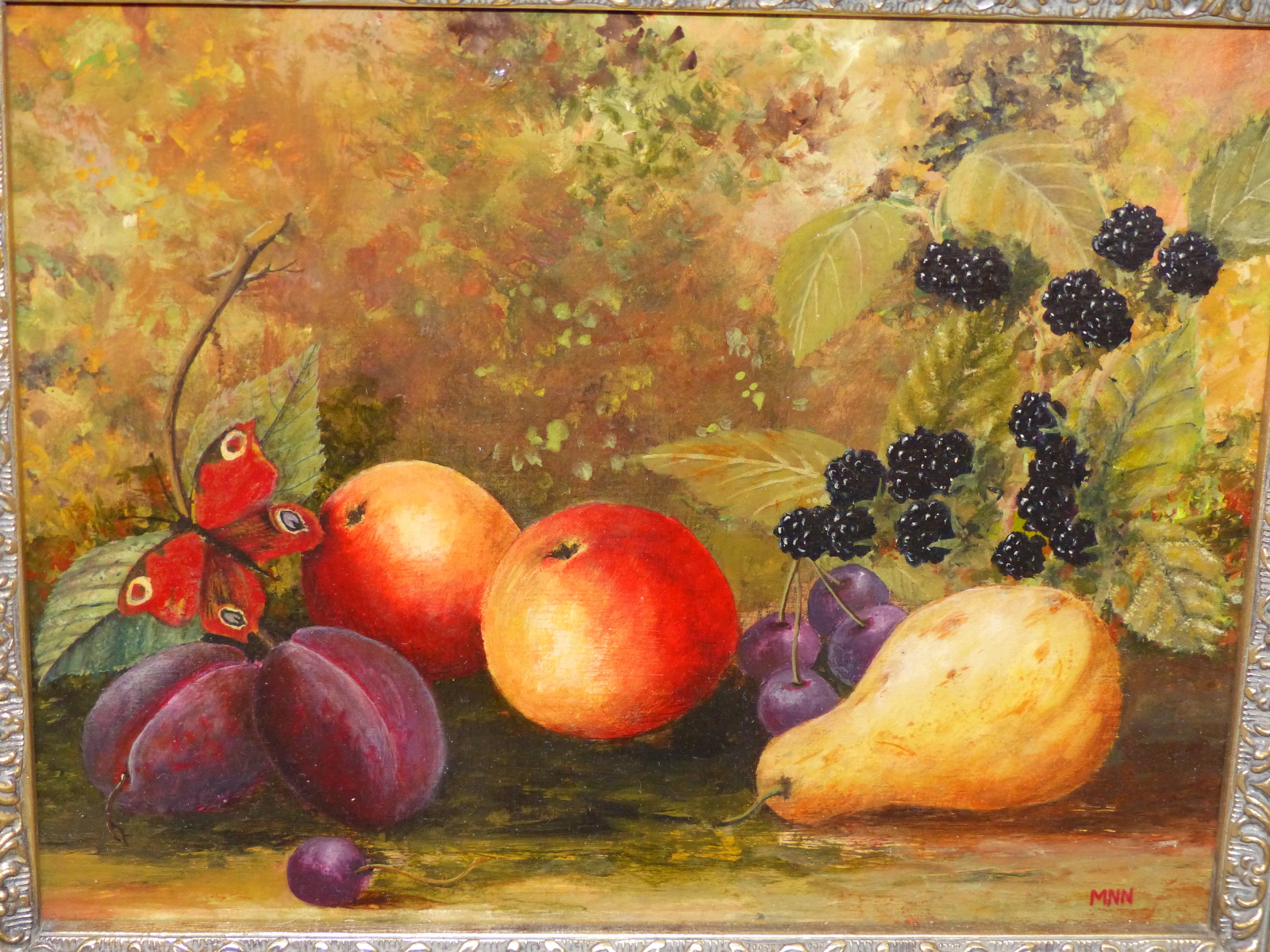 MARTIN NASH (CONTEMPORARY SCHOOL) A DECORATIVE STILL LIFE PAINTING, INITIALLED, OIL ON BOARD. 20 x - Image 2 of 4