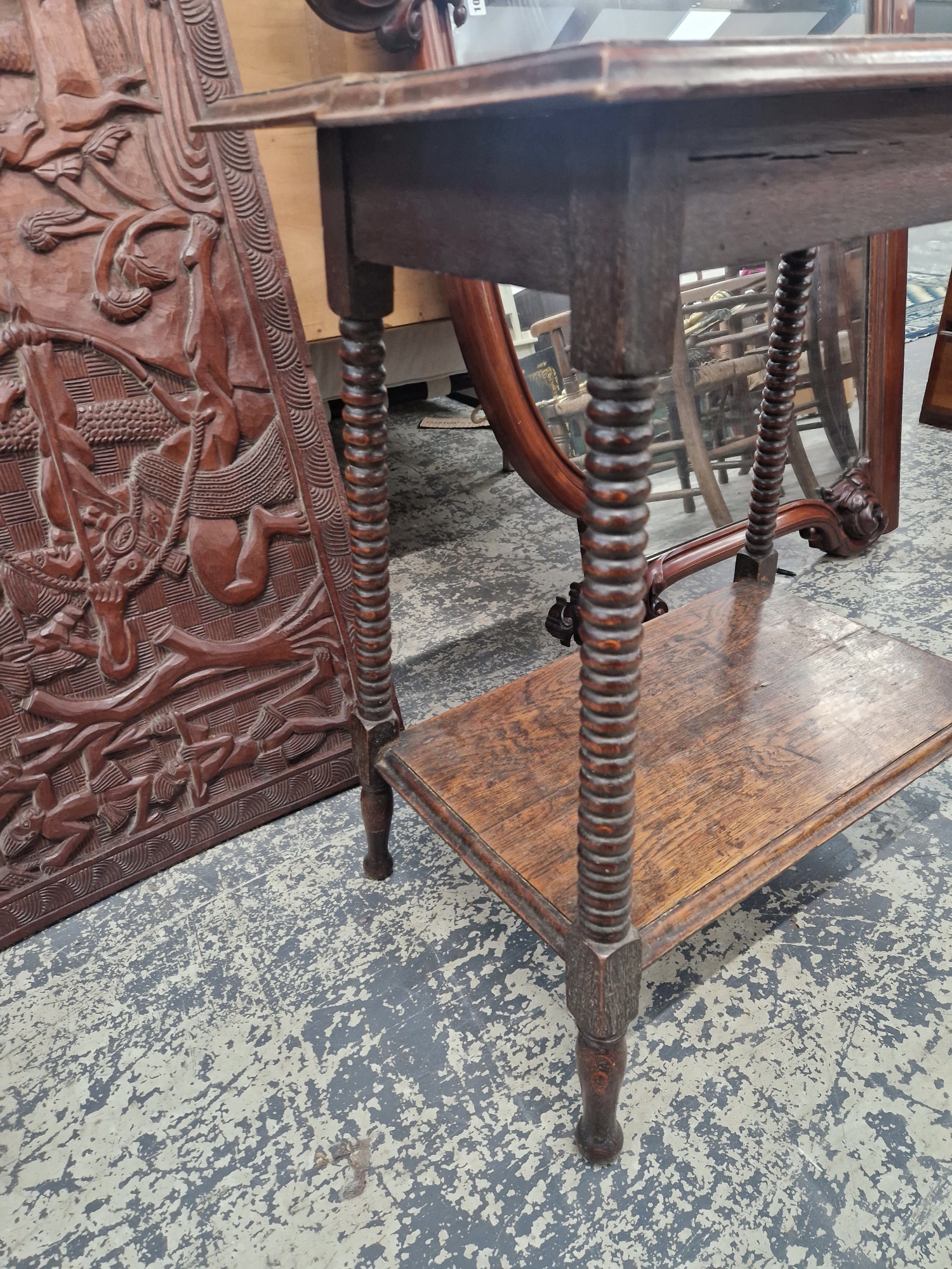 A 19th C. OAK TWO TIER TABLE WITH BOBBIN TURNED LEGS - Image 2 of 4