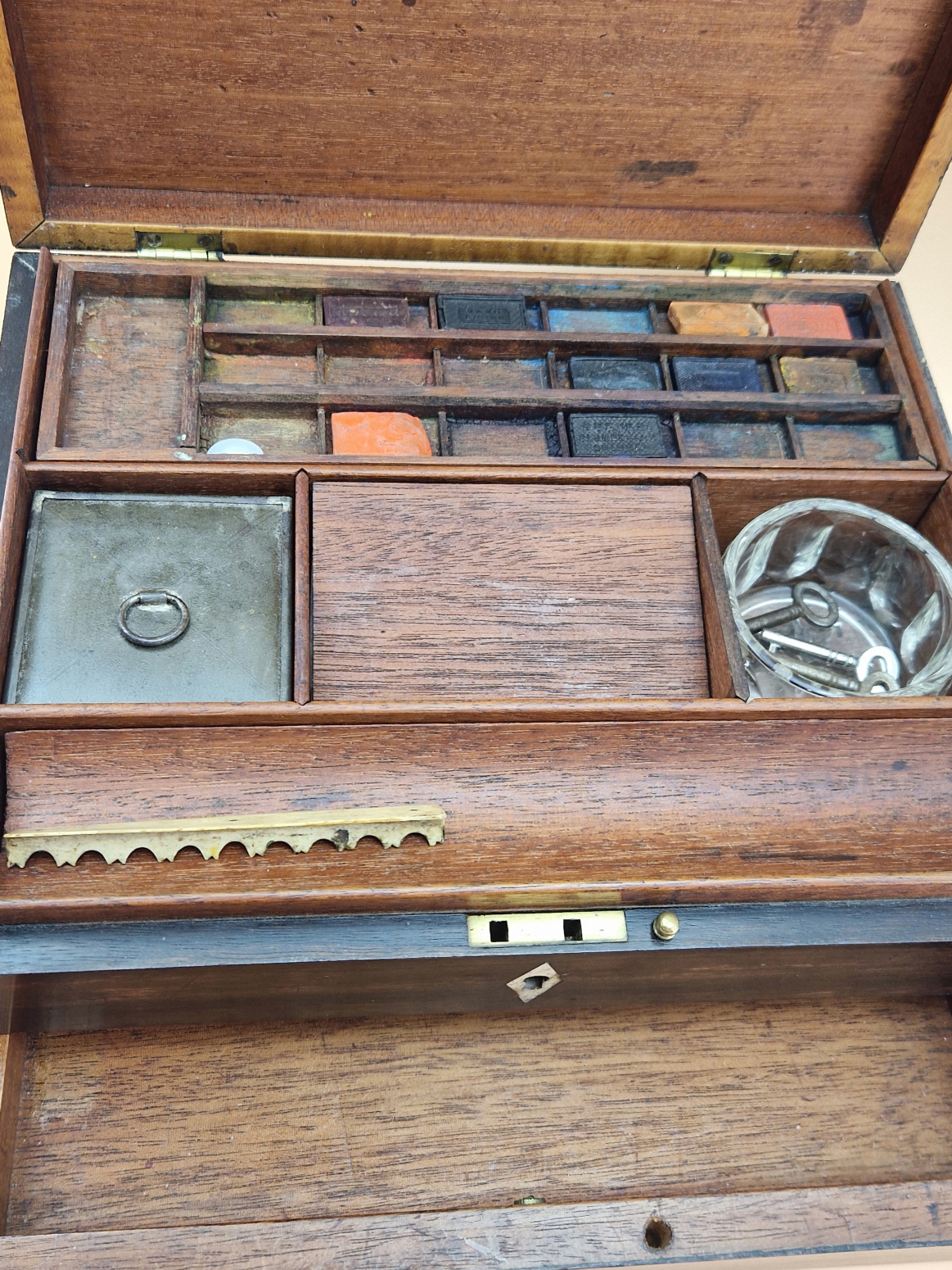 A LINE INLAID CALAMANDER WOOD PAINT BOX CONTAINING SOME REEVES BLOCKS OF PAINT, A MARBLE PALETTE AND - Image 2 of 3