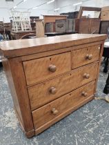 A SMALL VICTORIAN SATIN BIRCH CHEST OF 4 DRAWERS.