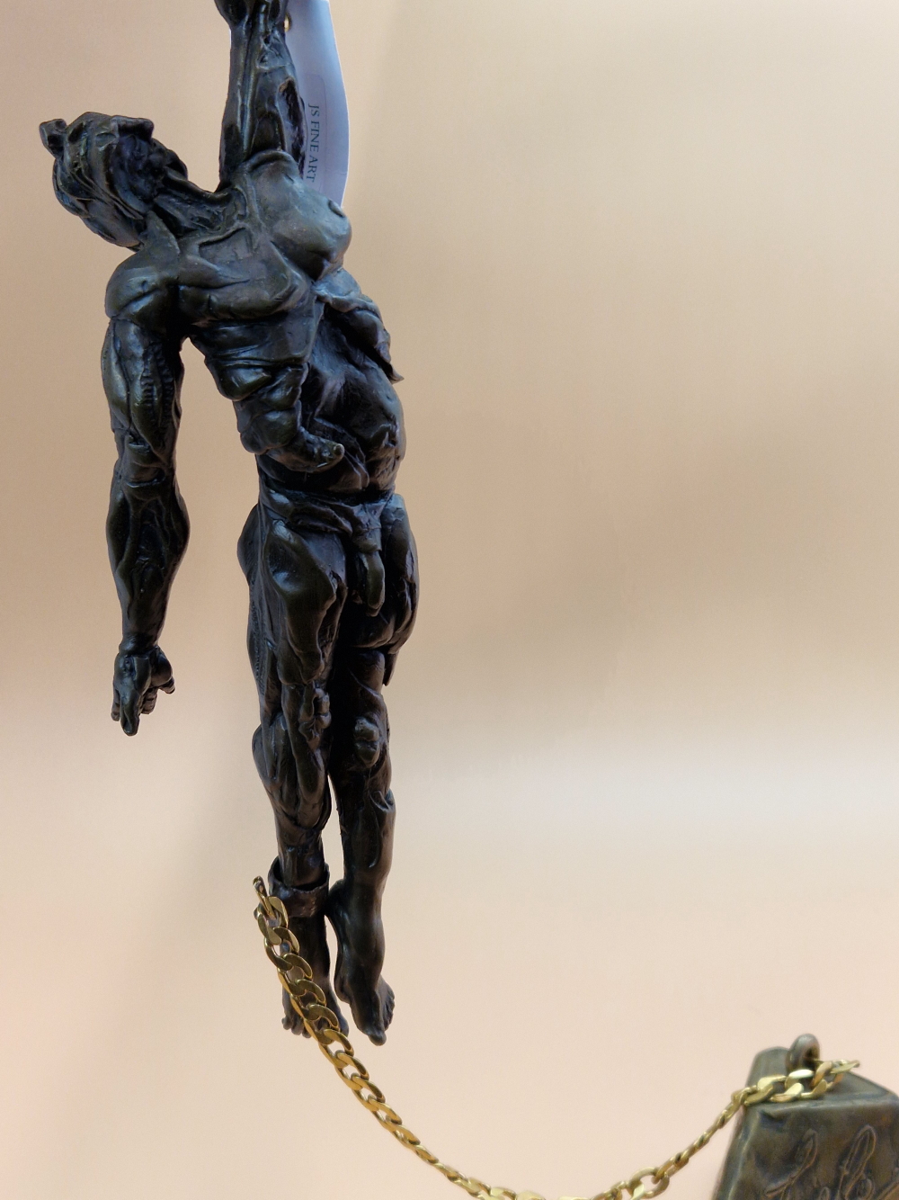 FELIPE GONZALEZ, A CONTEMPORARY BRONZE FIGURE OF A NAKED DIVER, A MANACLE ON HIS LEFT WRIST - Image 8 of 8