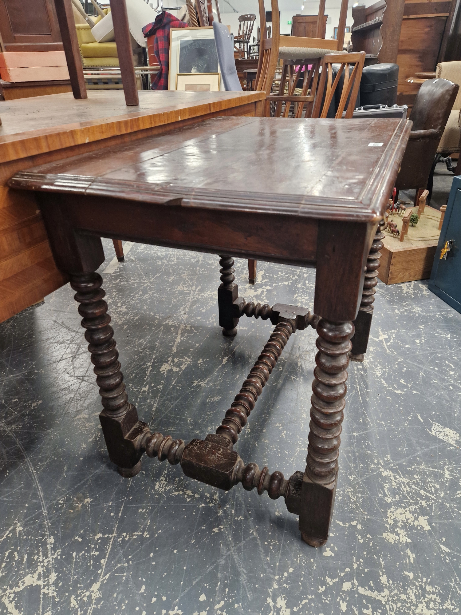 AN 18th C. OAK SIDE TABLE WITH A SINGLE DRAWER ABOVE THE RING AND BOBBIN TURNED LEGS. W 77 x 52 x - Image 3 of 5