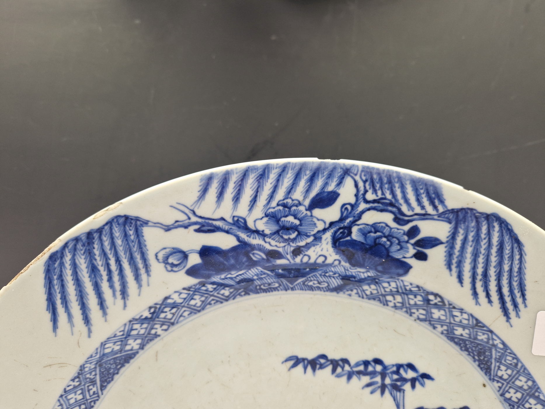 A LATE 18th C. CHINESE BLUE AND WHITE CHARGER PAINTED CENTRALLY WITH PEONY AND BAMBOO GROWING - Image 3 of 20