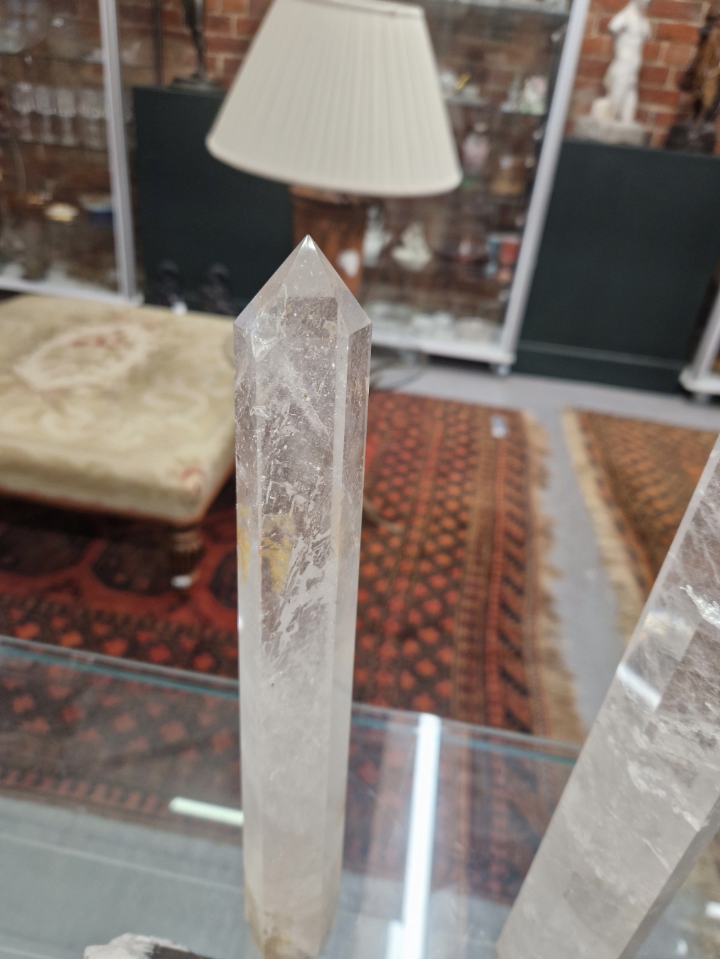 A PAIR OF CUT ROCK CRYSTAL OBELISK TOGETHER WITH A NATURAL CRYSTAL FORMATION - Image 3 of 8