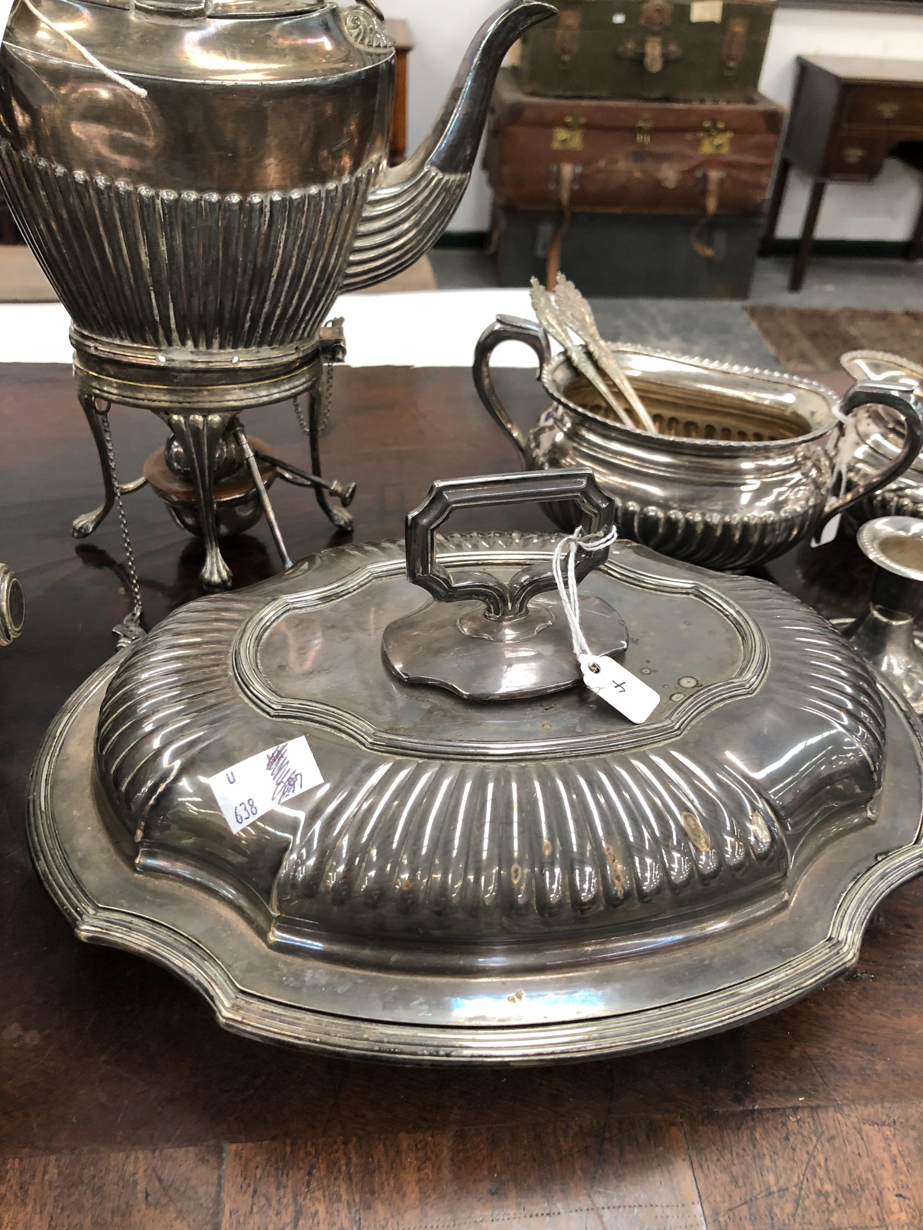 A COLLECTION OF ELKINGTON AND CO AND OTHER SILVER PLATED WARES TO INCLUDE A KETTLE AND BURNER STAND, - Image 2 of 6