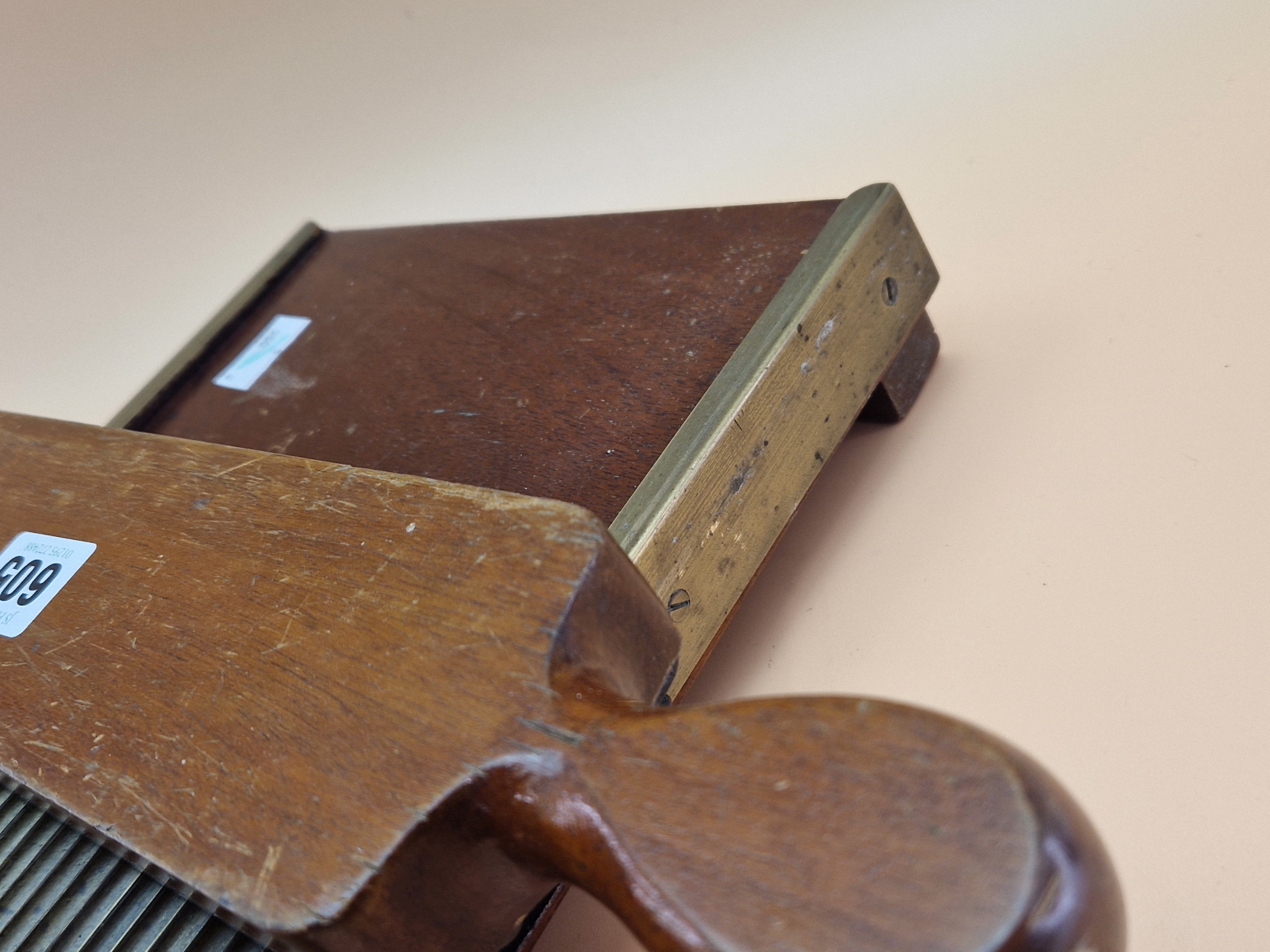 A BRONZE MOUNTED MAHOGANY PILL MAKERS SLAB - Image 4 of 6