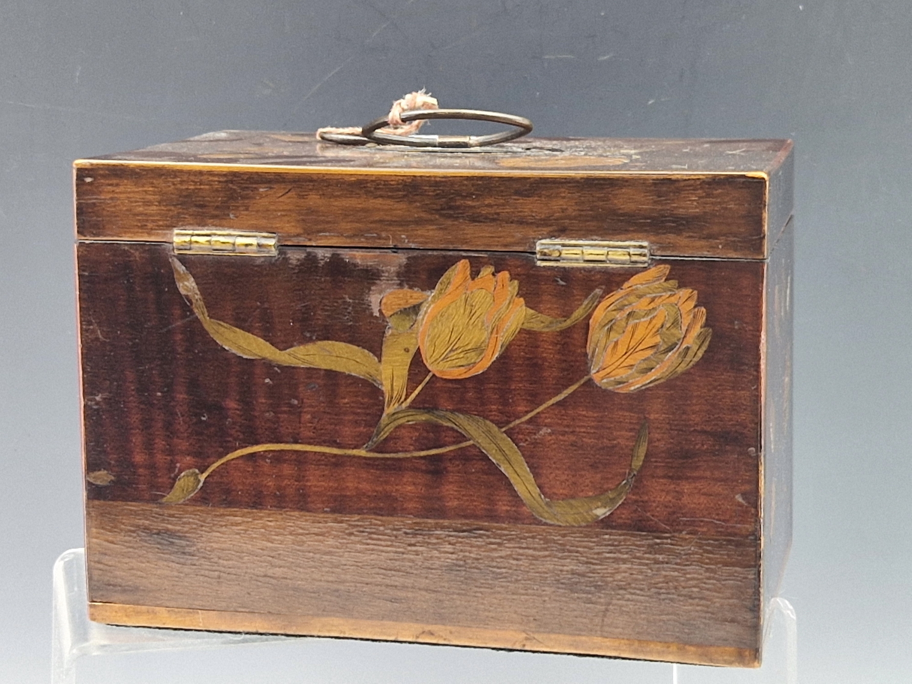 A FLORAL MARQUETRIED MAHOGANY PHARMACY CHEST CONTAINING EIGHT BOTTLES, THE BOX. W 18cms. - Image 7 of 8