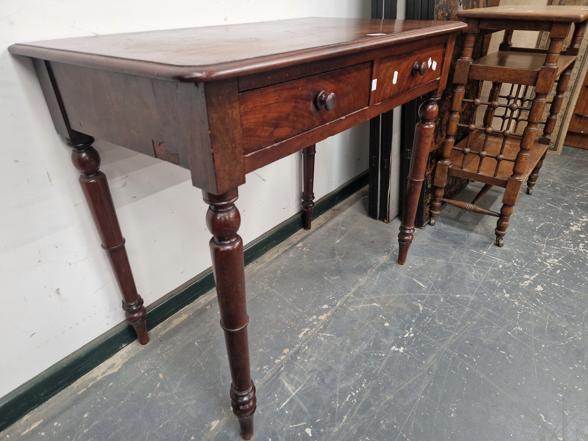 A 19th C. MAHOGANY TWO DRAWER TABLE WITH A RECTANGULAR TOP ON TURNED CYLINDRICAL LEGS WITH SPINDLE - Image 2 of 4