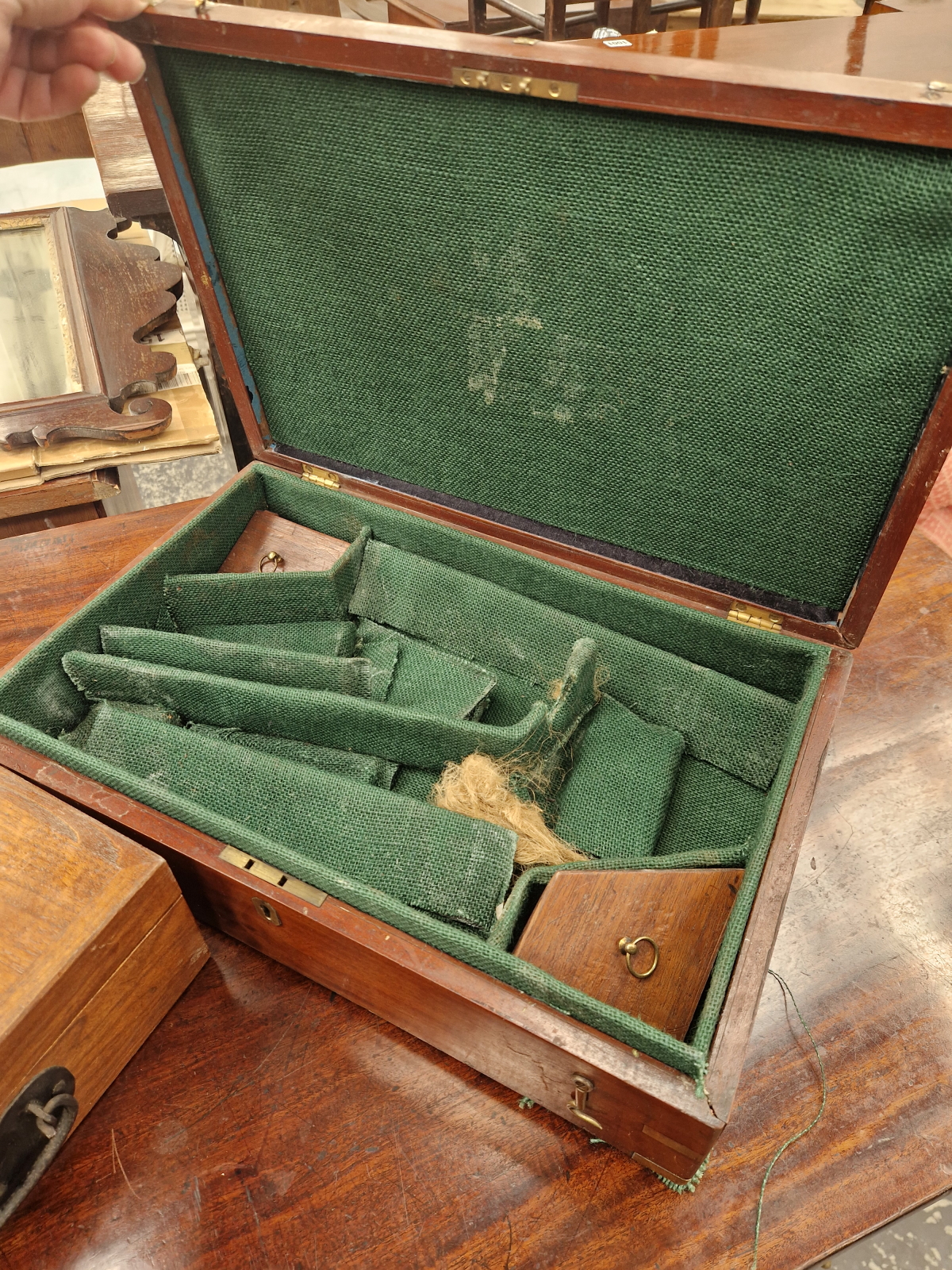 THREE VARIOUS MAHOGANY CASES FITTED TO TAKE PISTOLS - Image 3 of 7