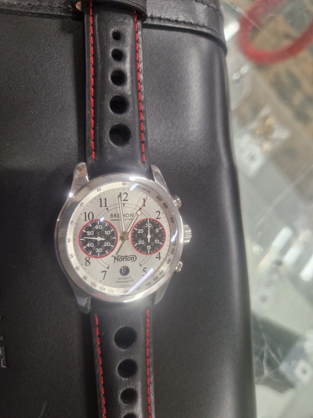 A BREMONT NORTON V4 SS LIMITED EDITION CHRONOMETER WRIST WATCH NO.042/200. AS NEW COMPLETE WITH - Image 4 of 14