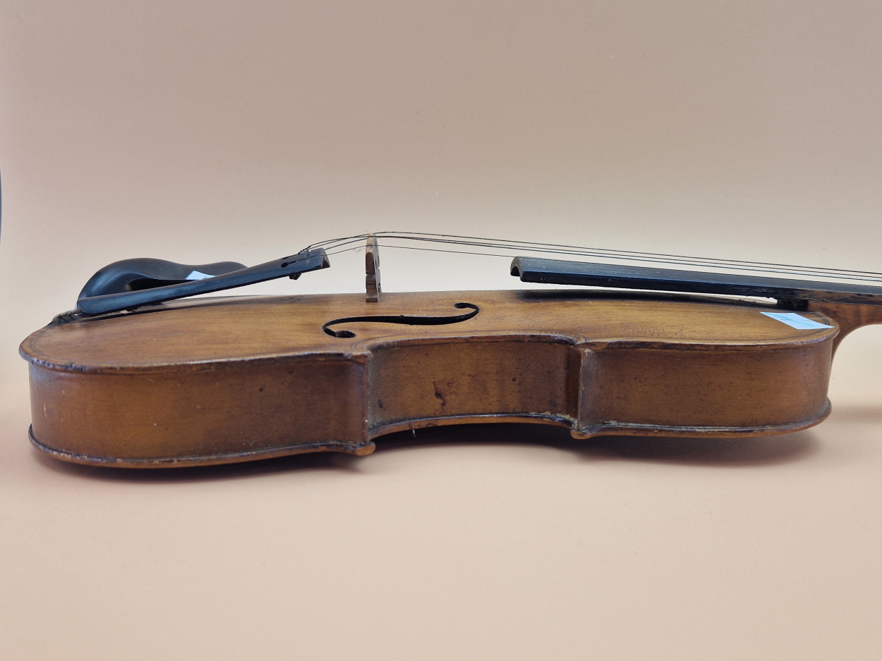 A VIOLIN AND BOW, THE BACK OF THE FORMER. 34CMS. - Image 4 of 8