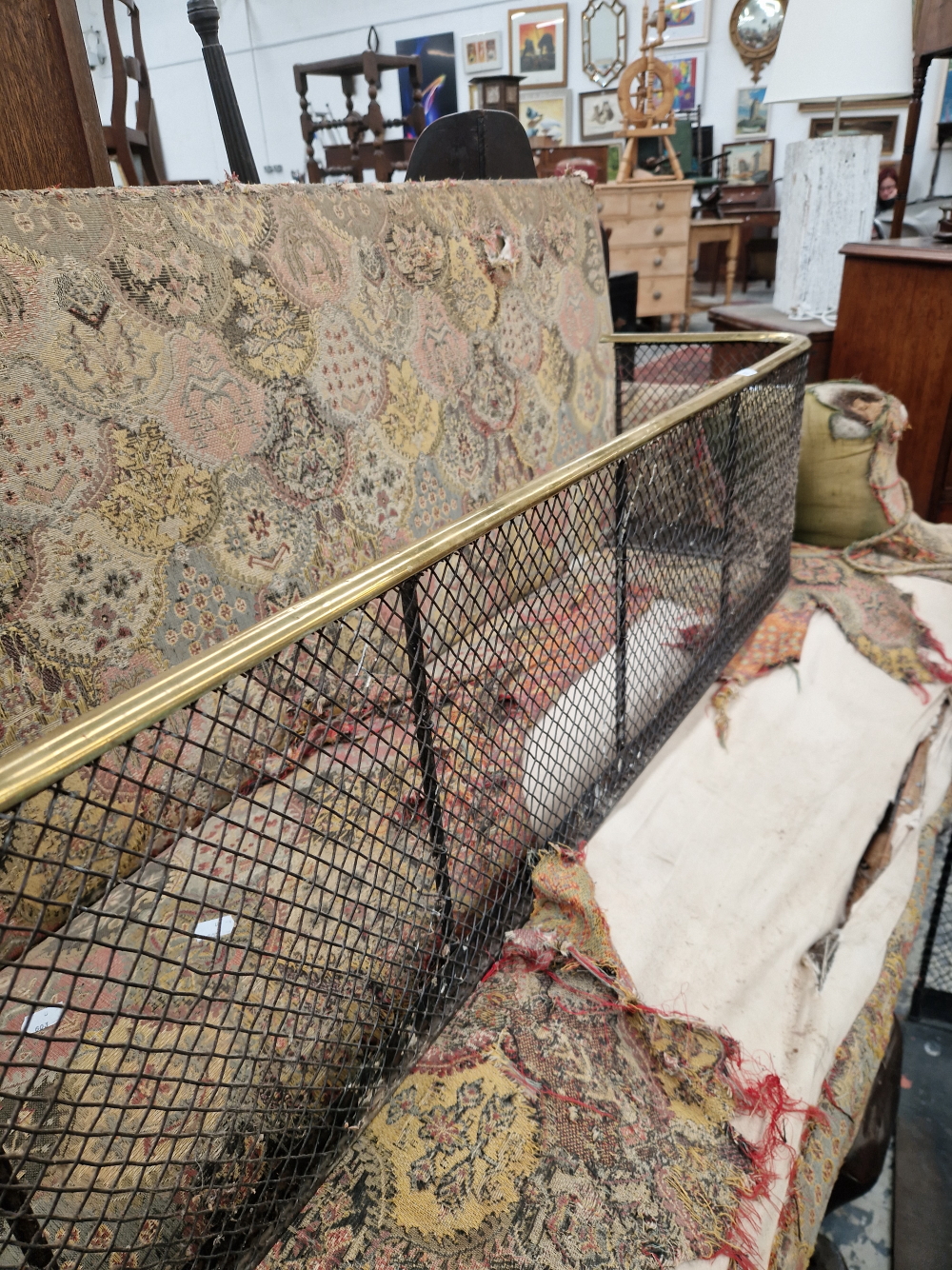 A VICTORIAN NURSERY FENDER AND THREE FURTHER FIRE FENDERS TOGETHER WITH A FOLDING FIRE SCREEN (5) - Image 7 of 13