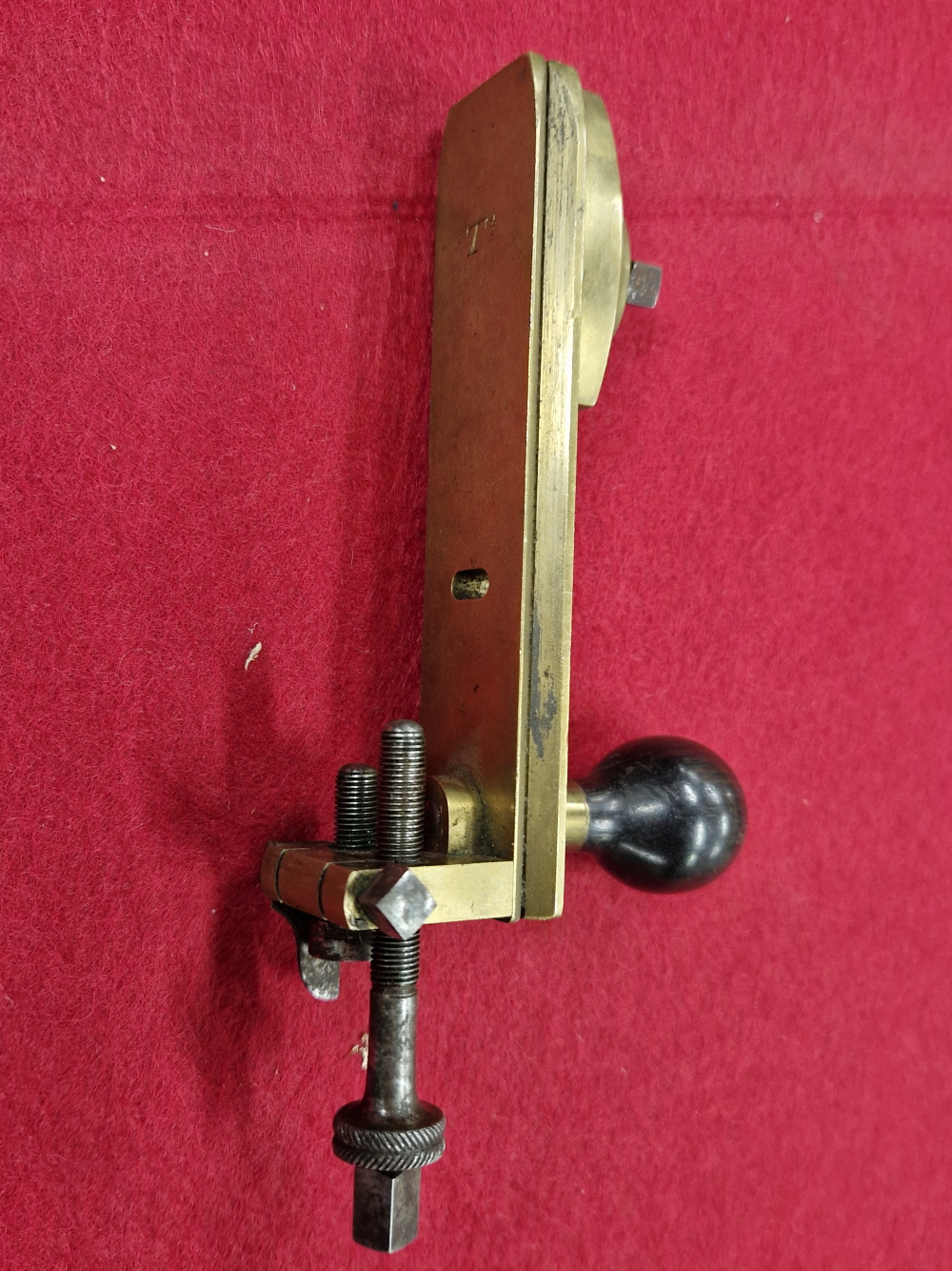A RARE MID 19TH CENTURY BRASS AND IRON ORNAMENTAL TURNING LATHE SIGNED C. RICH, 44 DENMARK STREET - Image 30 of 77
