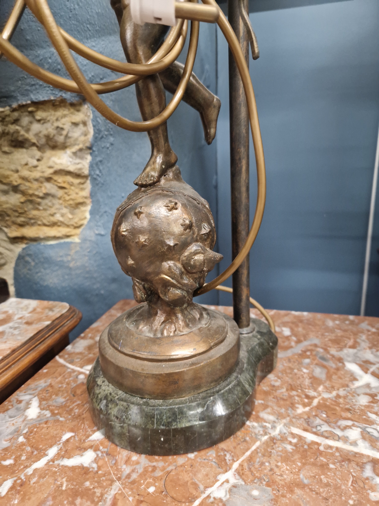 A PATINATED METAL TABLE LAMP FEATURING AN AMORINO STANDING ON A STARRY GLOBE.   H 80cms. A PAIR OF - Image 3 of 8