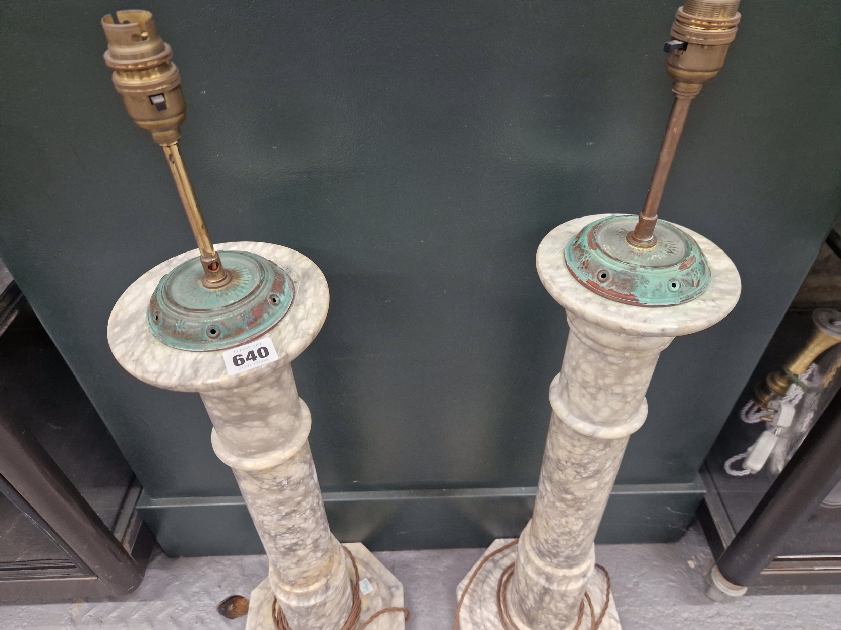 A PAIR OF PINK TINGED MOTTLED ALABASTER LAMPS, THE CYLINDRICAL COLUMNS RAISED ON OCTAGONAL FEET. H - Image 4 of 5