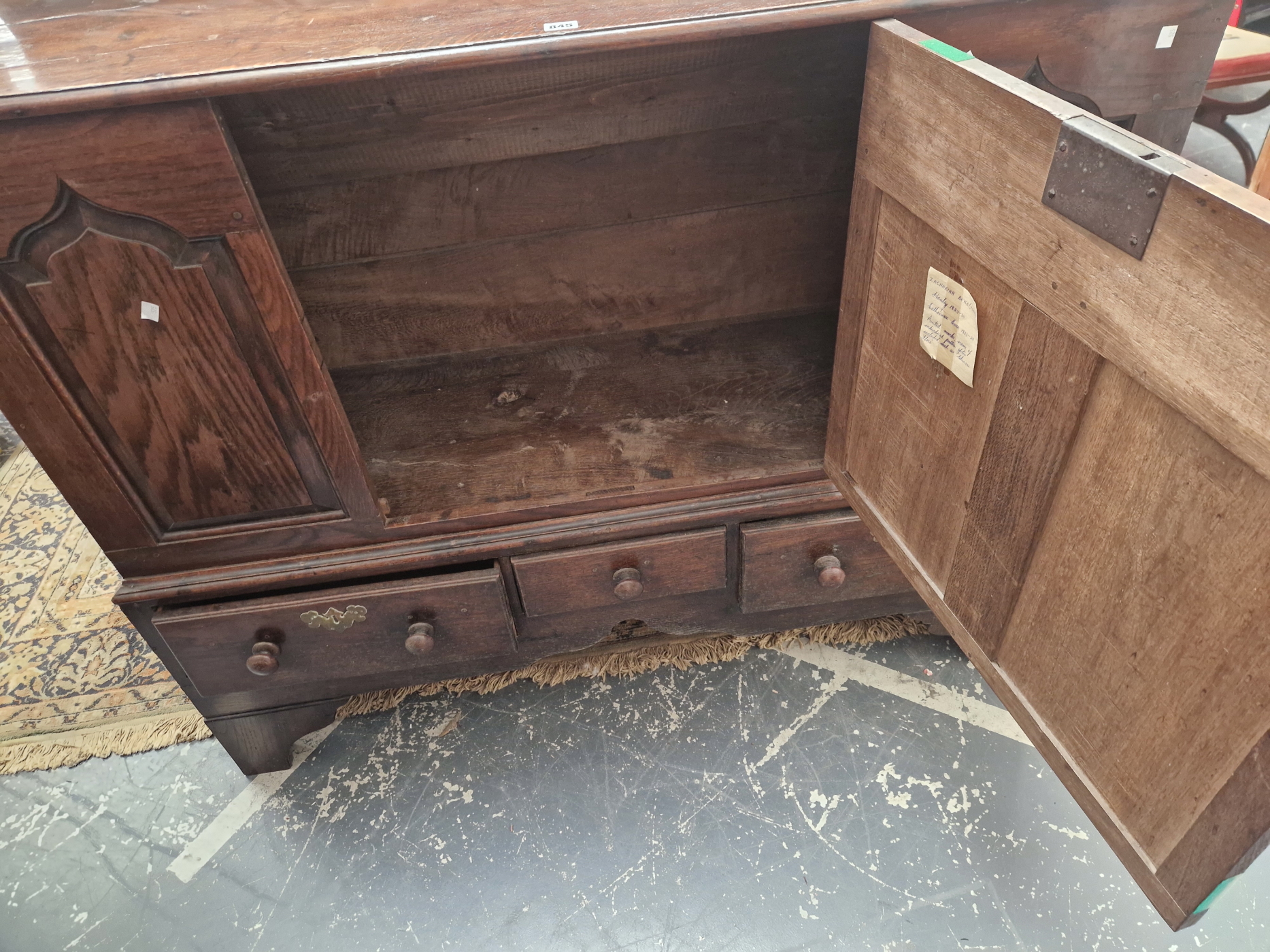 AN 18th C. OAK MULE CHEST WITH A FOUR PANELLED FRONT ABOVE THREE DRAWERS. W 143 x D 50 x H 111cms. - Image 3 of 7